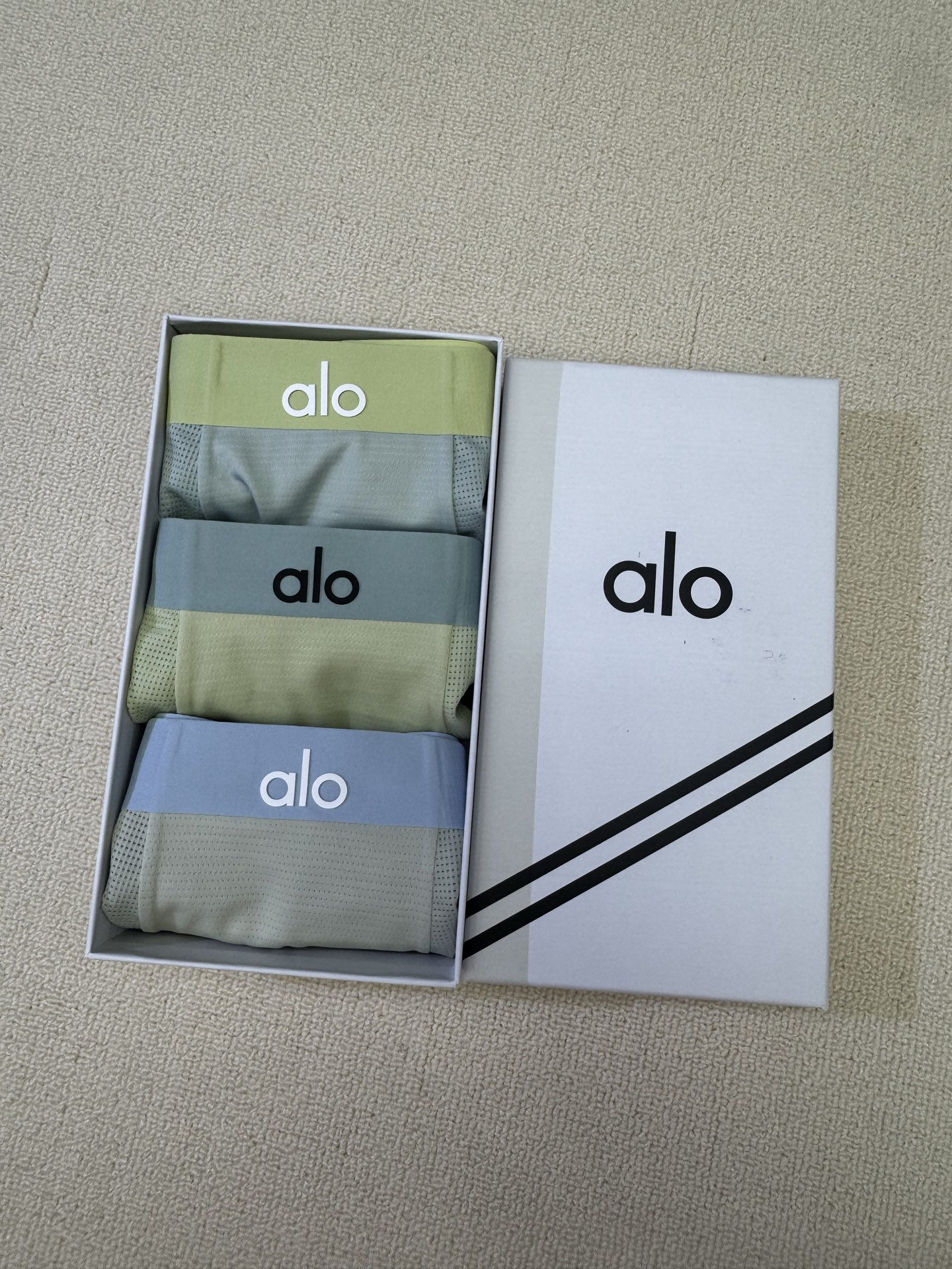  Ys25新品！alo 原单品质，时尚潮男新品 锦纶冰丝无缝切割工艺 科学配 80支蓝鲸莫代尔，丝滑 透