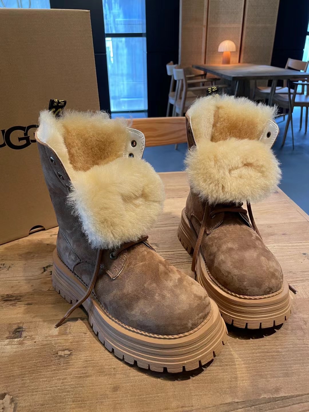 [UGG Women