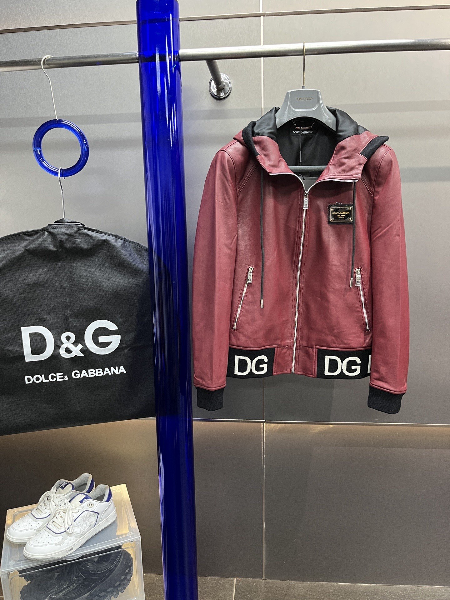 Chaqueta de cuero DG