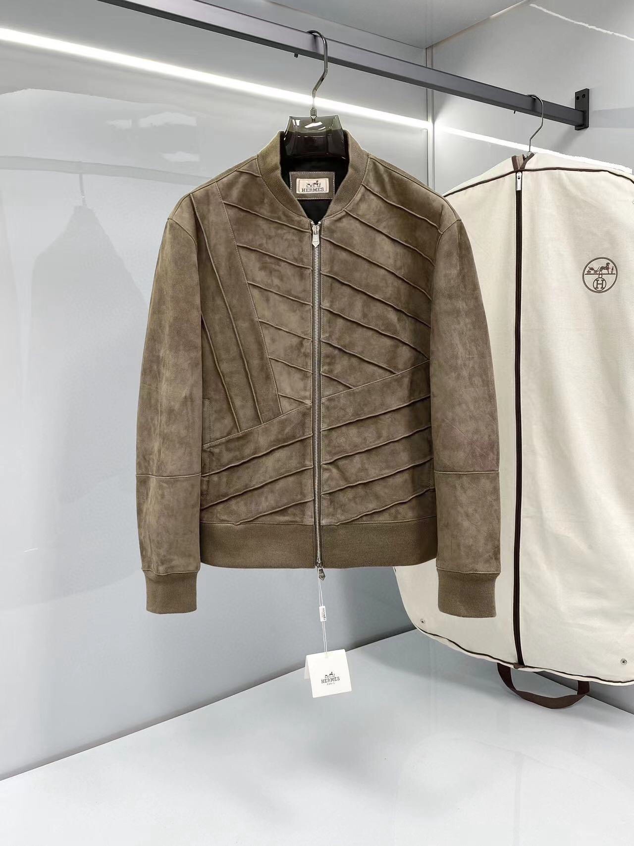 En tienda 4W~ Hermes Hermes chaqueta de cuero de piel de oveja de primera calidad con cuello de béisbol, artículo pesad…