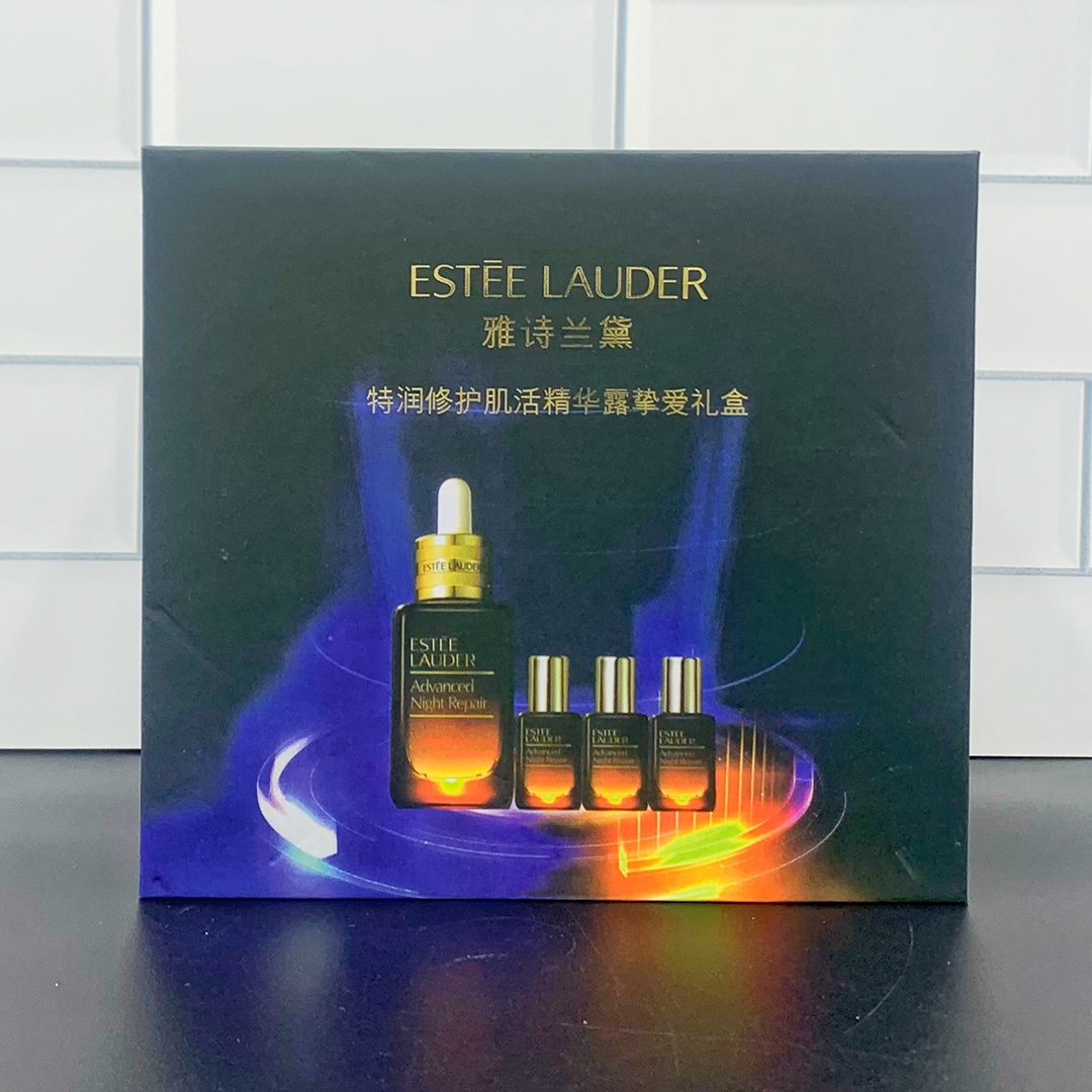 通/ 可配中文标，细节全对版，味道对香，市面最高版本，非流通普货，正品质量直供，支持对比，明通市场认可版本✔️雅诗兰黛小棕瓶特润精华3+1套装明通版！内含：正装50ml，中样15ml*3。