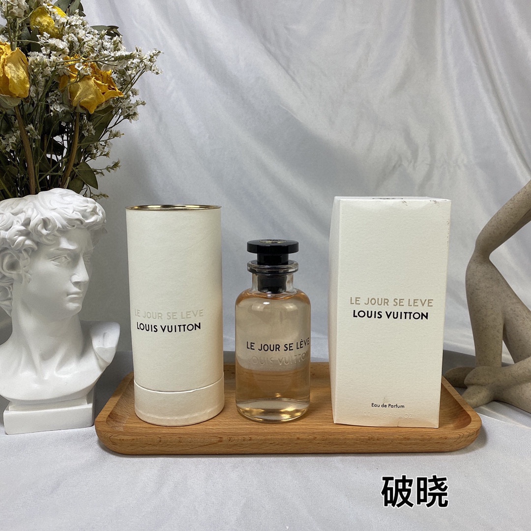P140 LV香水100ml！味道：加州梦，思扬，无限，破晓，流浪幽灵，萨博玫瑰，暗涌，逸时。
