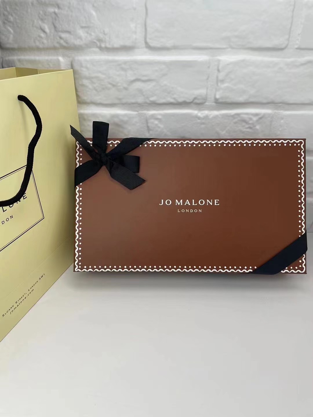 Se puede equipar con bolsa de regalo + etiqueta en chino + cinta ✔️ Set de lujo de cinco piezas de Jo Malone! Incluye: …