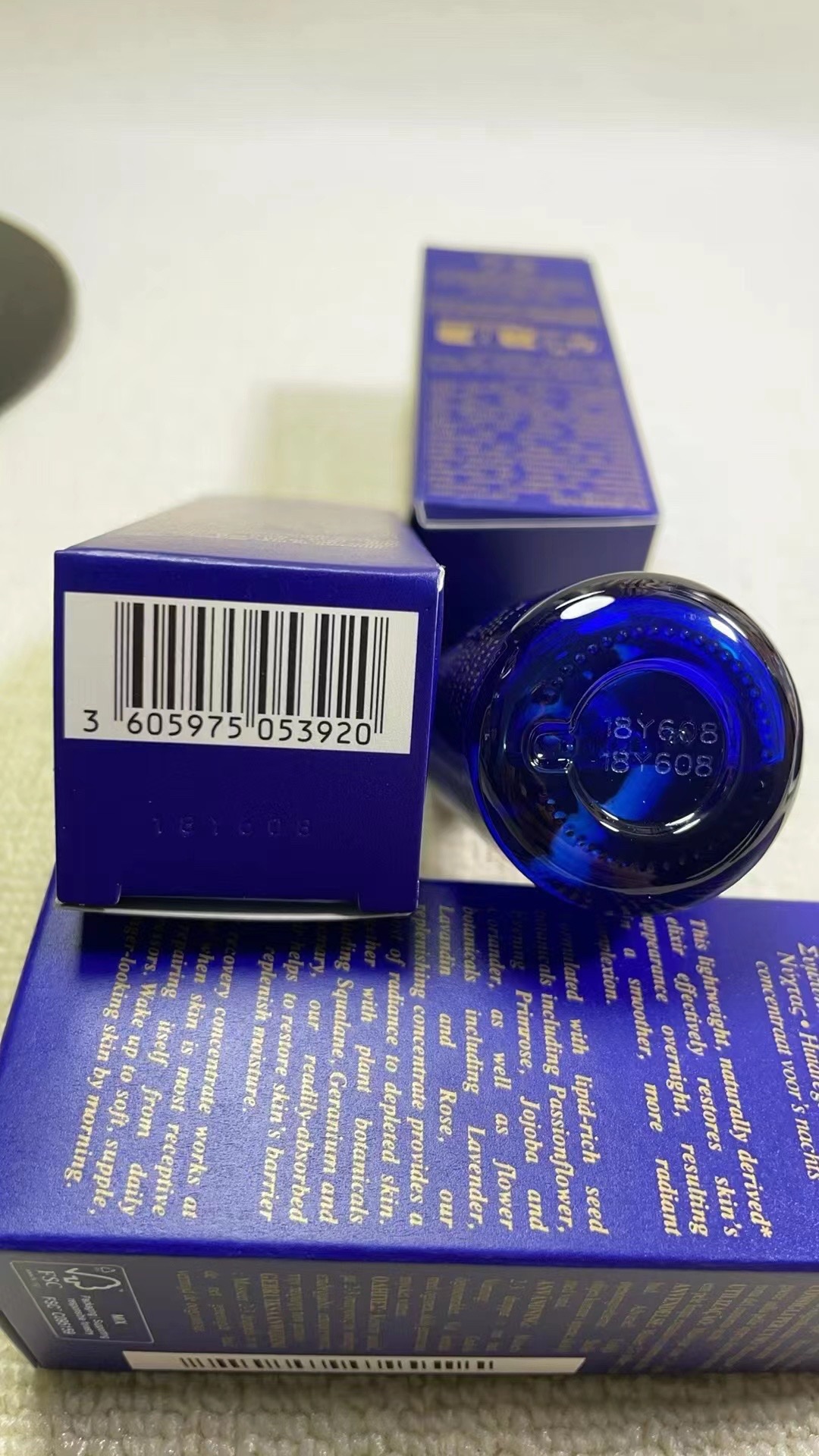 专/35💰30ml
专/55💰50ml
科颜氏夜间修复精华30ml
科颜氏夜间修复精华50ml