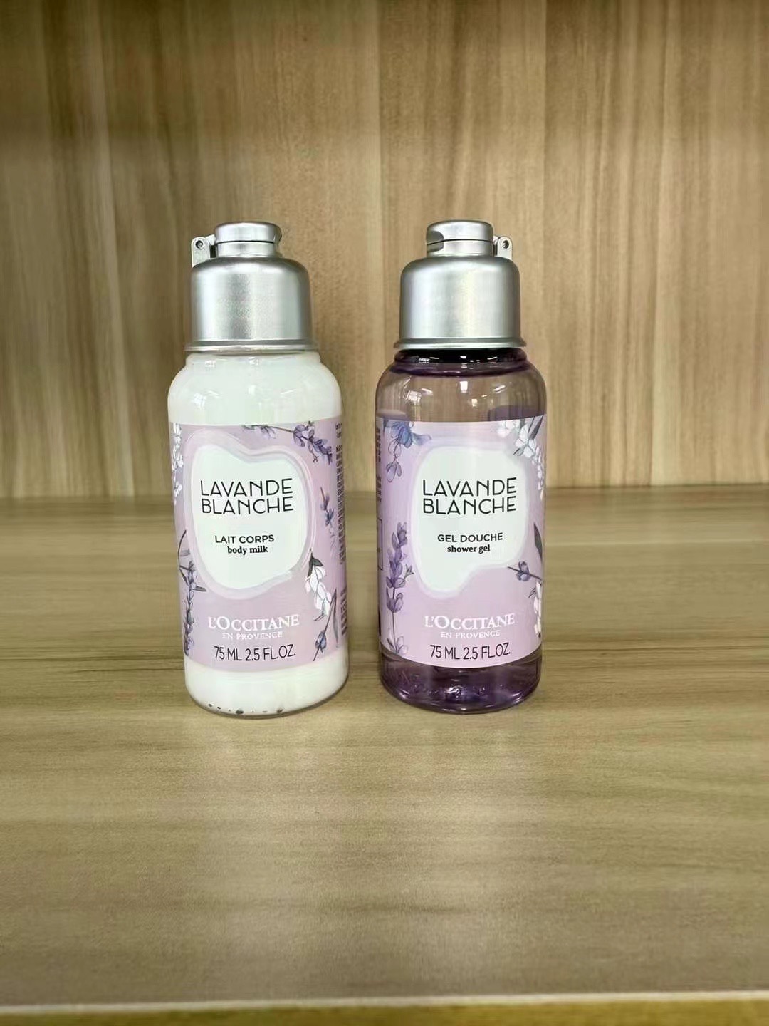 Muestra de loción corporal de lavanda blanca L'Occitane 75ml, muestra de gel de ducha de lavanda blanca L'Occitane 75ml