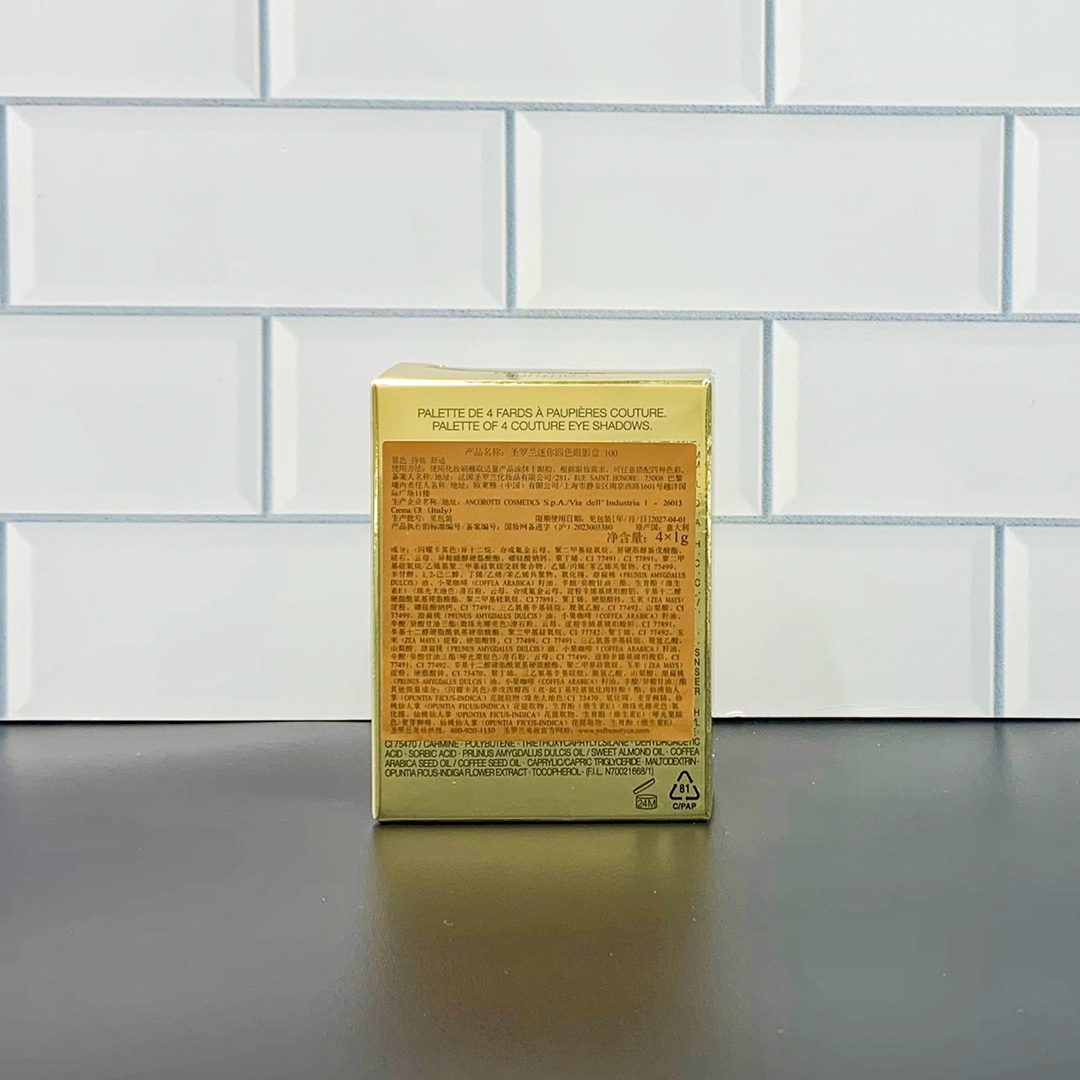 65💰
可报中文标，细节全对版，味道对香，市面最高版本，非流通普货，正品质量直供，支持对比✔️圣罗兰黑色皮革4色眼影盘4g！色号：100#，200#，300#，400#，500#，600#，700#，710#，800#。