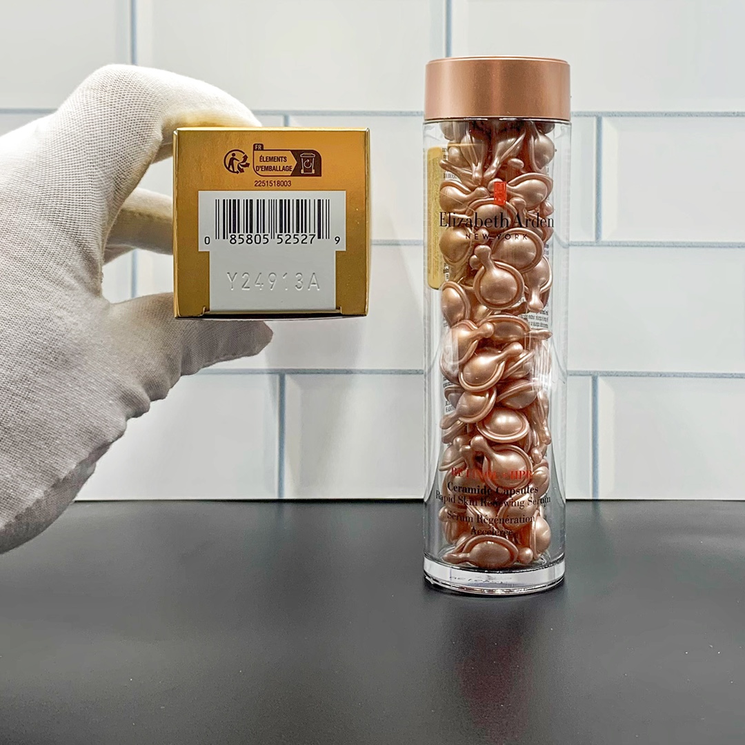 75💰
可配中文标，细节全对版，味道对香，市面最高版本，非流通普货，正品质量直供，支持对比，明通市场认可版本✔️伊丽莎白雅顿粉胶90粒新版明通版42ml！