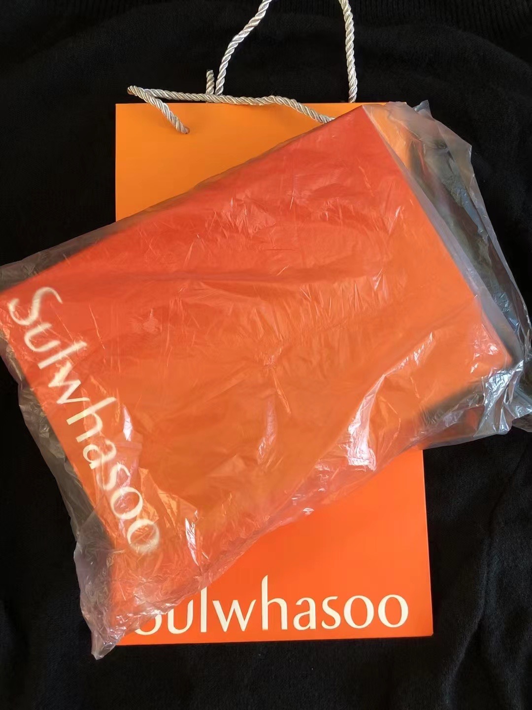 ¡Nuevo set de 6 piezas Sulwhasoo versión 25! Elimina el amarilleamiento y la opacidad, mejora el cutis, nutre y combate…