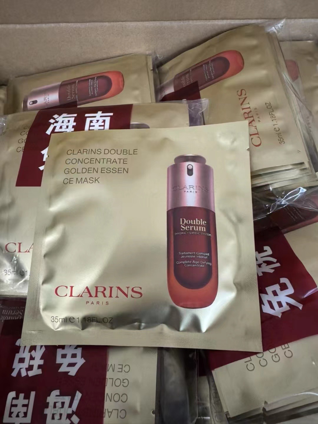 30! Mascarilla de esencia doble Clarins 10 unidades!