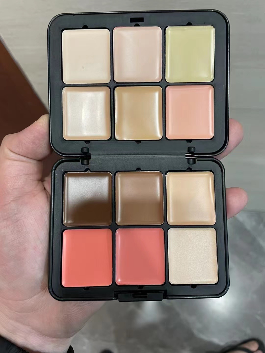MAKE UP FOR EVER 12 colores labio y mejilla de doble uso, ¡25 estilos! 6 colores de rubor en crema + 6 colores de corre…