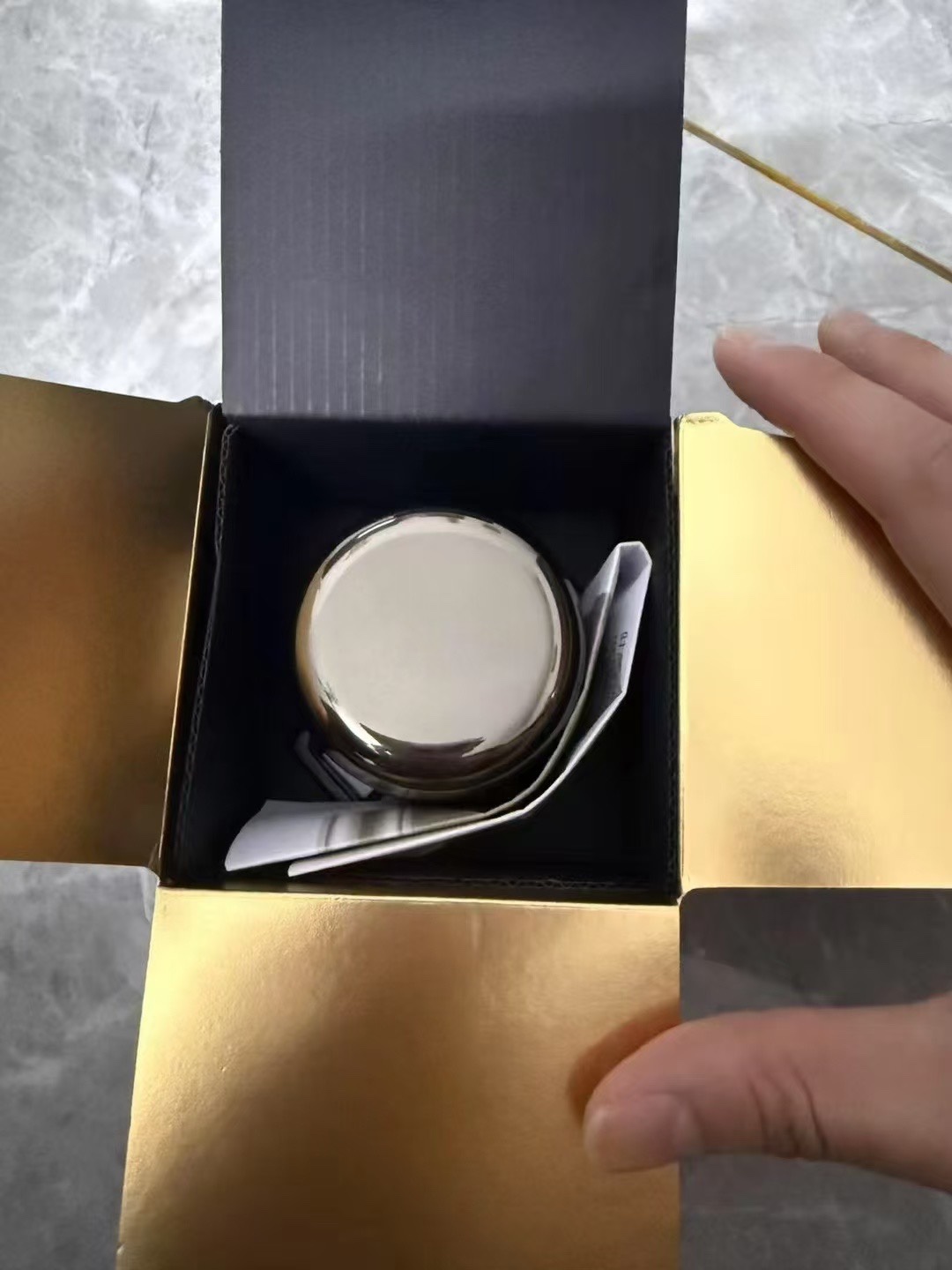 70💰
毛戈平黑霜50g！