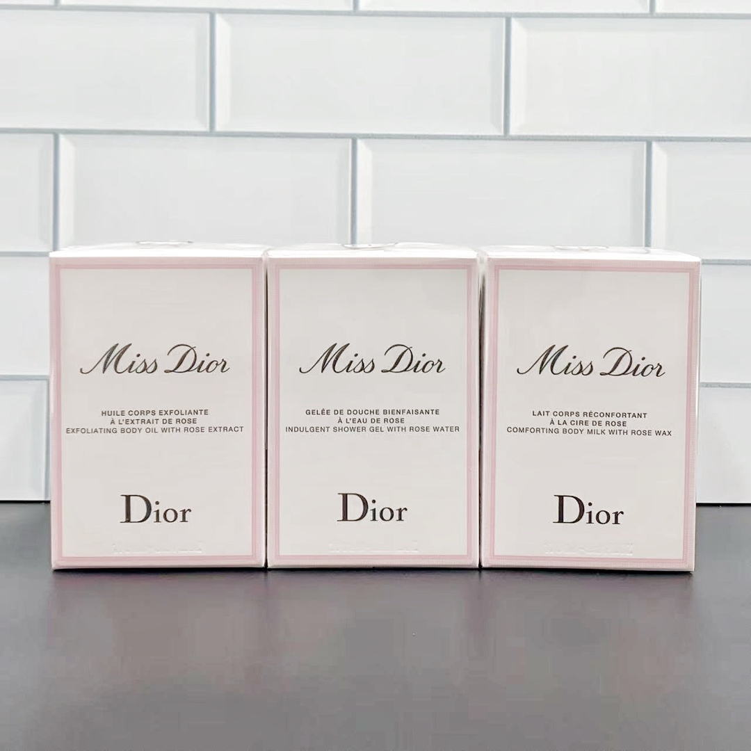 40. Dior Miss Dior shower gel new version 200ml 40. Dior Miss Dior body lotion new version 200ml 40. Dior Miss Dior scr…