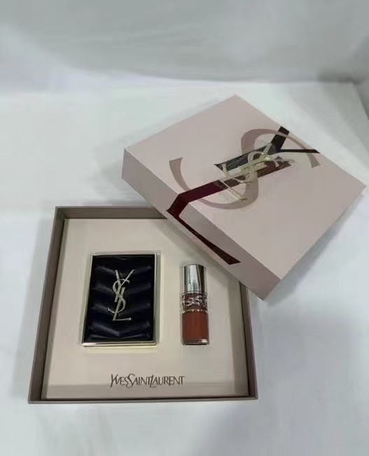Set de dos piezas de brillo labial de YSL, edición de estuche de cuero negro para sombras, 100# 4g, 04# 6ml, con bolsa …