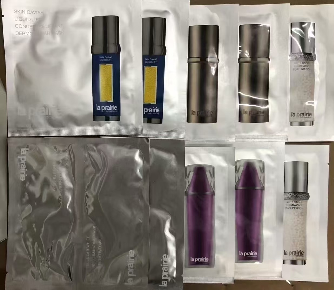 2款同价✨45包
莱伯妮贵妇四合一精华面膜8片装
莱伯妮贵妇五合一精华面膜10片装