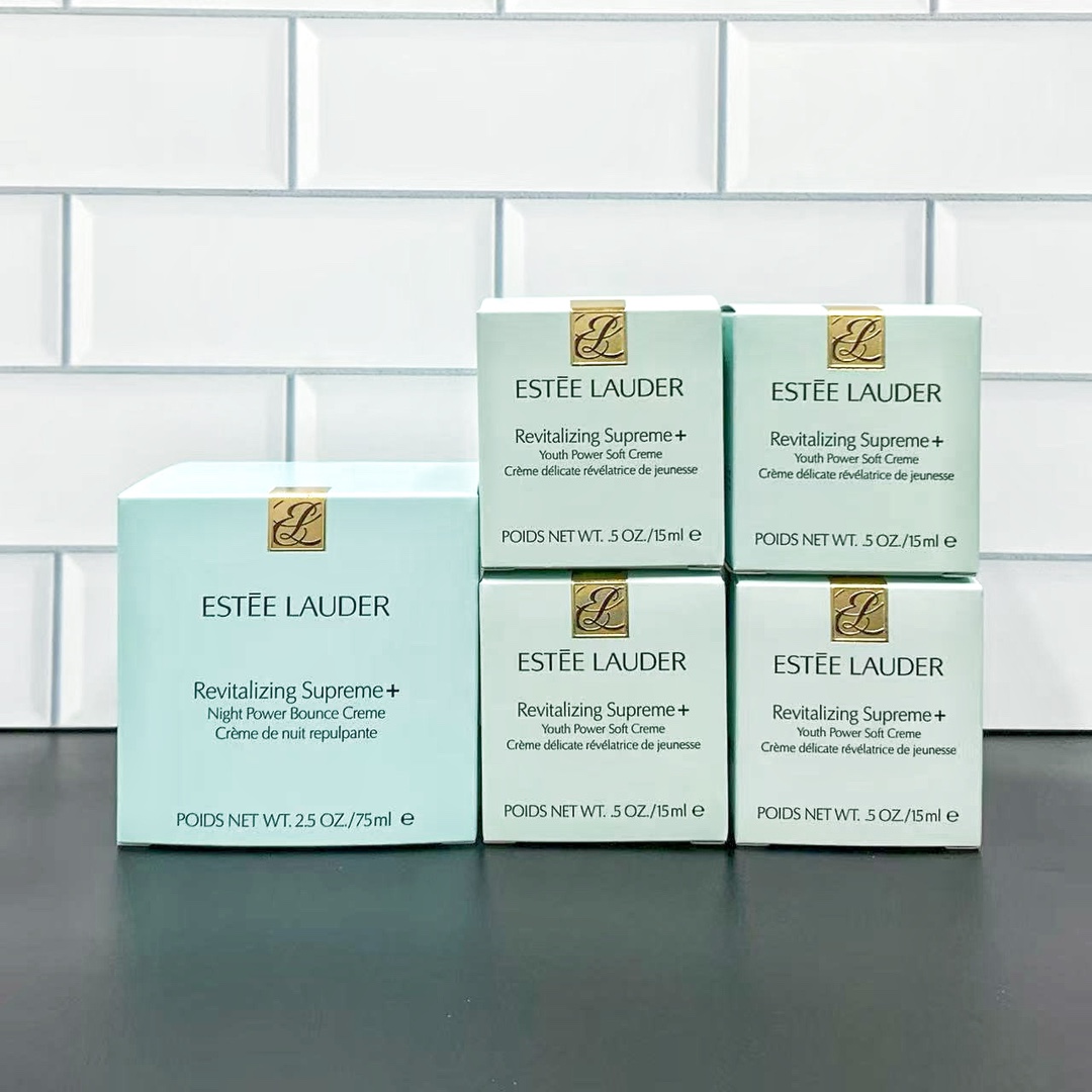 通/160💰
可配中文标，细节全对版，味道对香，市面最高版本，非流通普货，正品质量直供，支持对比，明通市场认可版本✔️雅诗兰黛智妍晚霜4+1套装明通版！内含：智妍晚霜正装75ml，智妍面霜清爽型中样15ml*4。