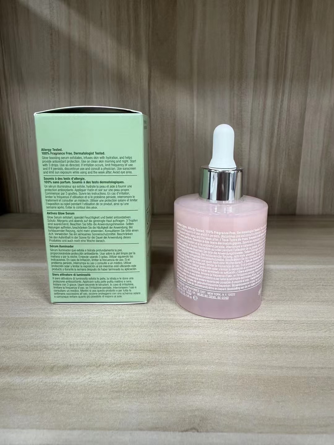 专/50💰
倩碧水磁场发光精华50ml！
