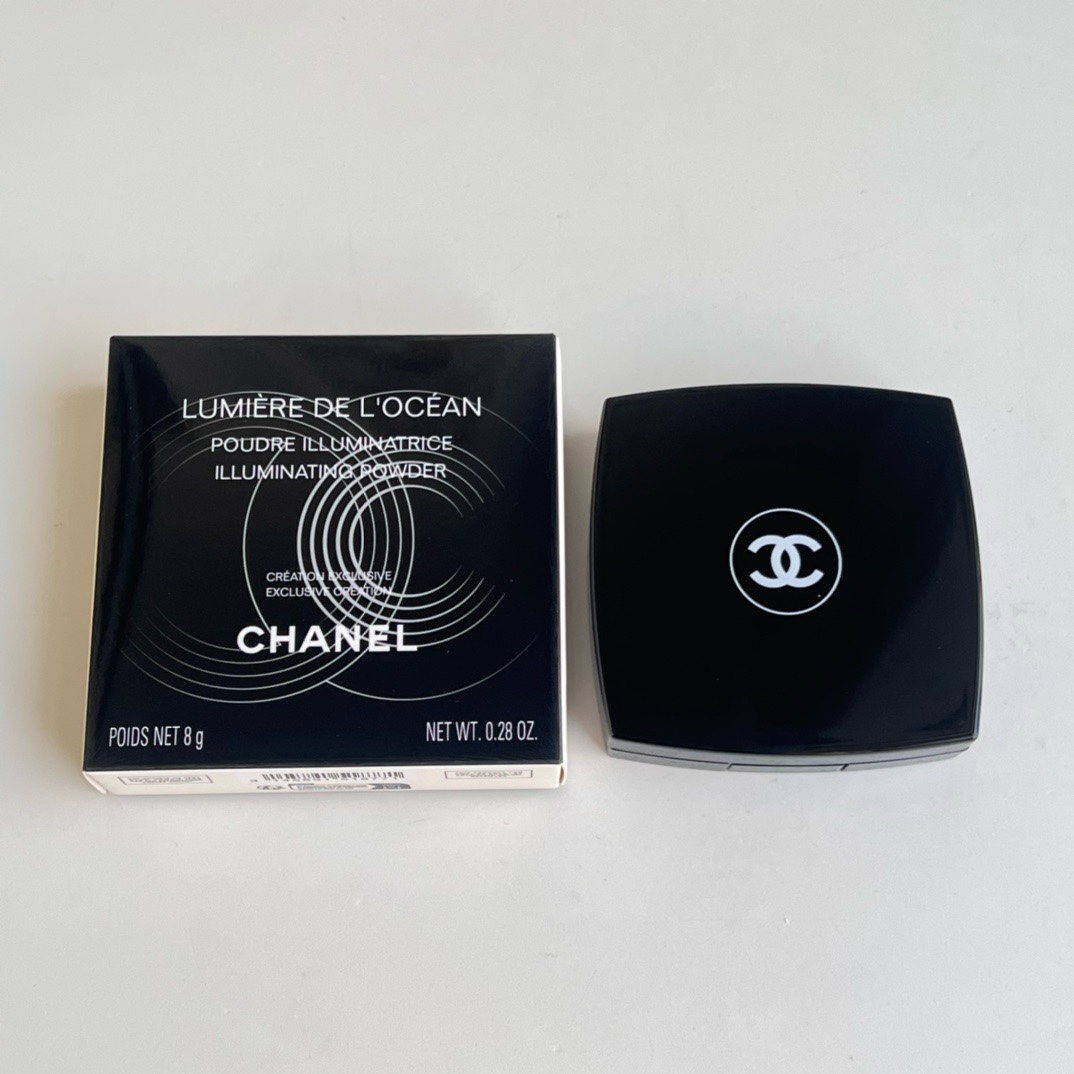 Can be labeled in Chinese ✔️ Chanel Sea Glow highlighter and contour palette 8g!