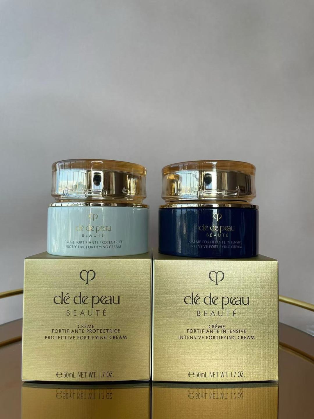 Tong/ Mingtong version, details fully match ✔️ CPB Night Cream Mingtong version old 50ml CPB Day Cream Mingtong version…