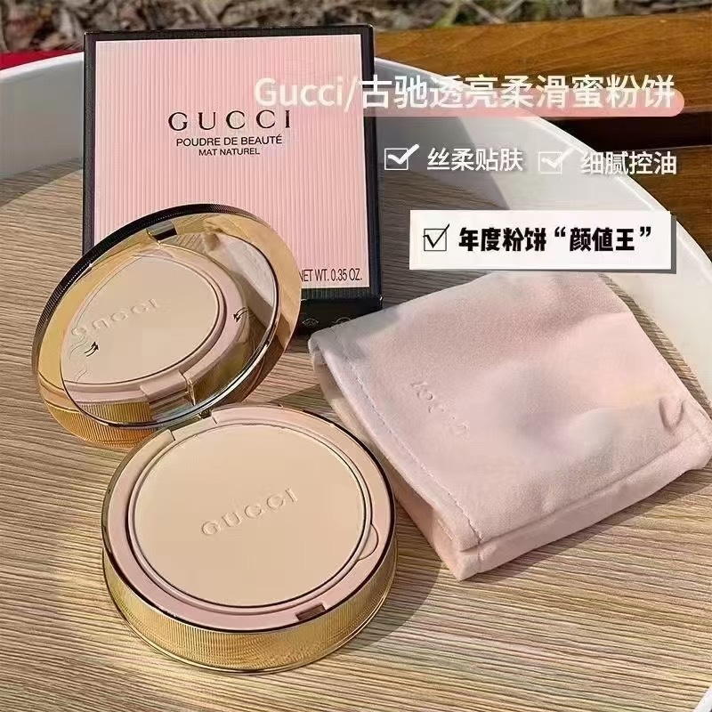 55. Polvo compacto Gucci nueva versión 10g/versión Mingtong 🔜 versión Mingtong. Alta calidad❗4 colores: 00.5#, 01#, 02…