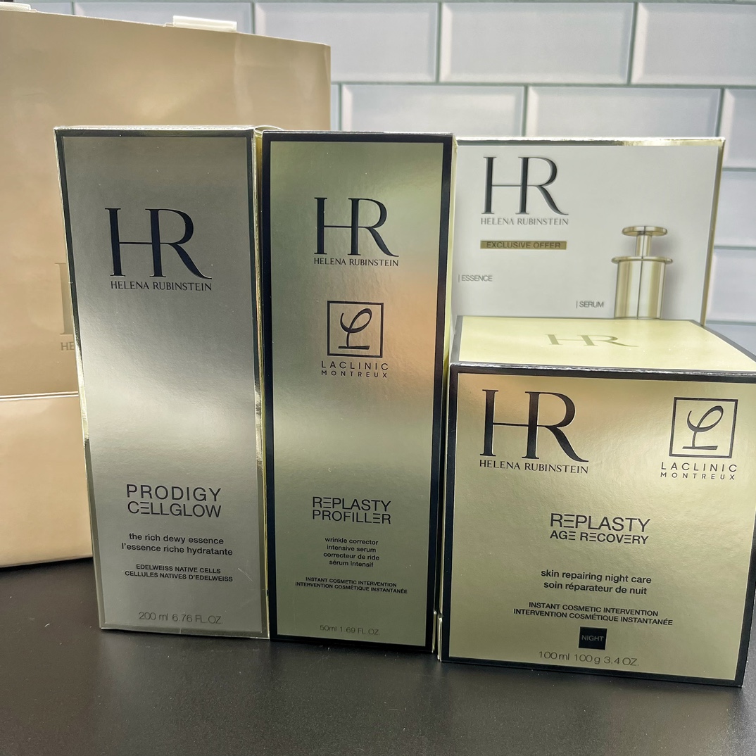 通/350💰
赫莲娜抗衰老三剑客明通版 黑绷带面霜50ml 小露珠精华水200ml 小针管精华50ml 细节全对版 味道对香 市面最高版本 非流通普货 正品质量直供 支持对比 配中文标 打10 件20