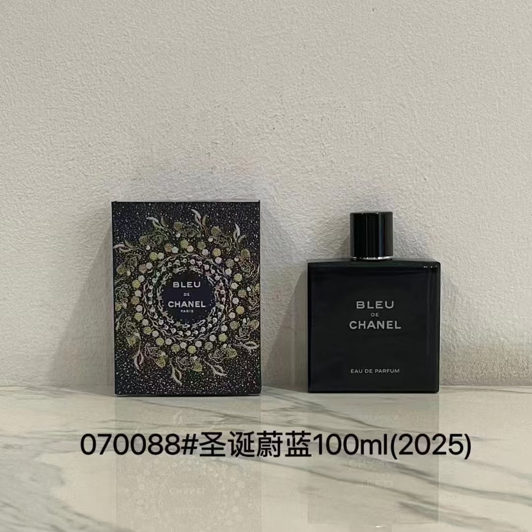 55. Chanel perfume azul edición navidad 2025 100ml 55. Chanel perfume COCO edición navidad 2025 100ml 55. Chanel perfum…