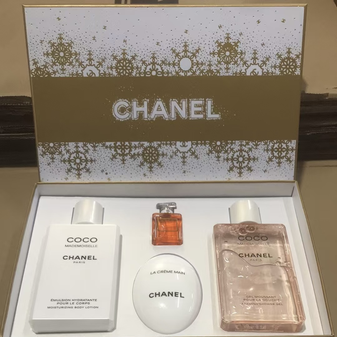 CHANEL Coco Fragrance & Body Care 4-Piece Set - Comprehensive