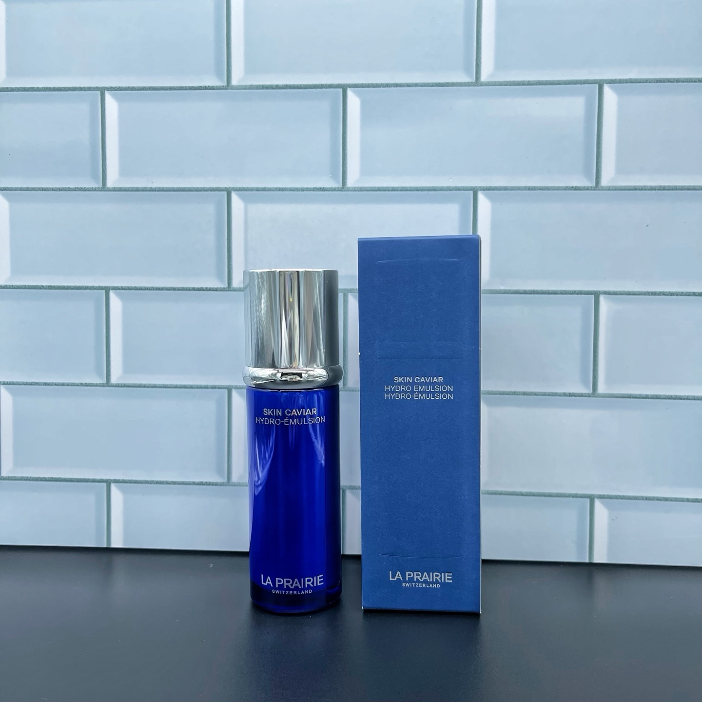 65 Versión Mingtong reabastecida. (Nota del pedido: Loción La Prairie versión Mingtong 70ml) Código actualizado al últi…