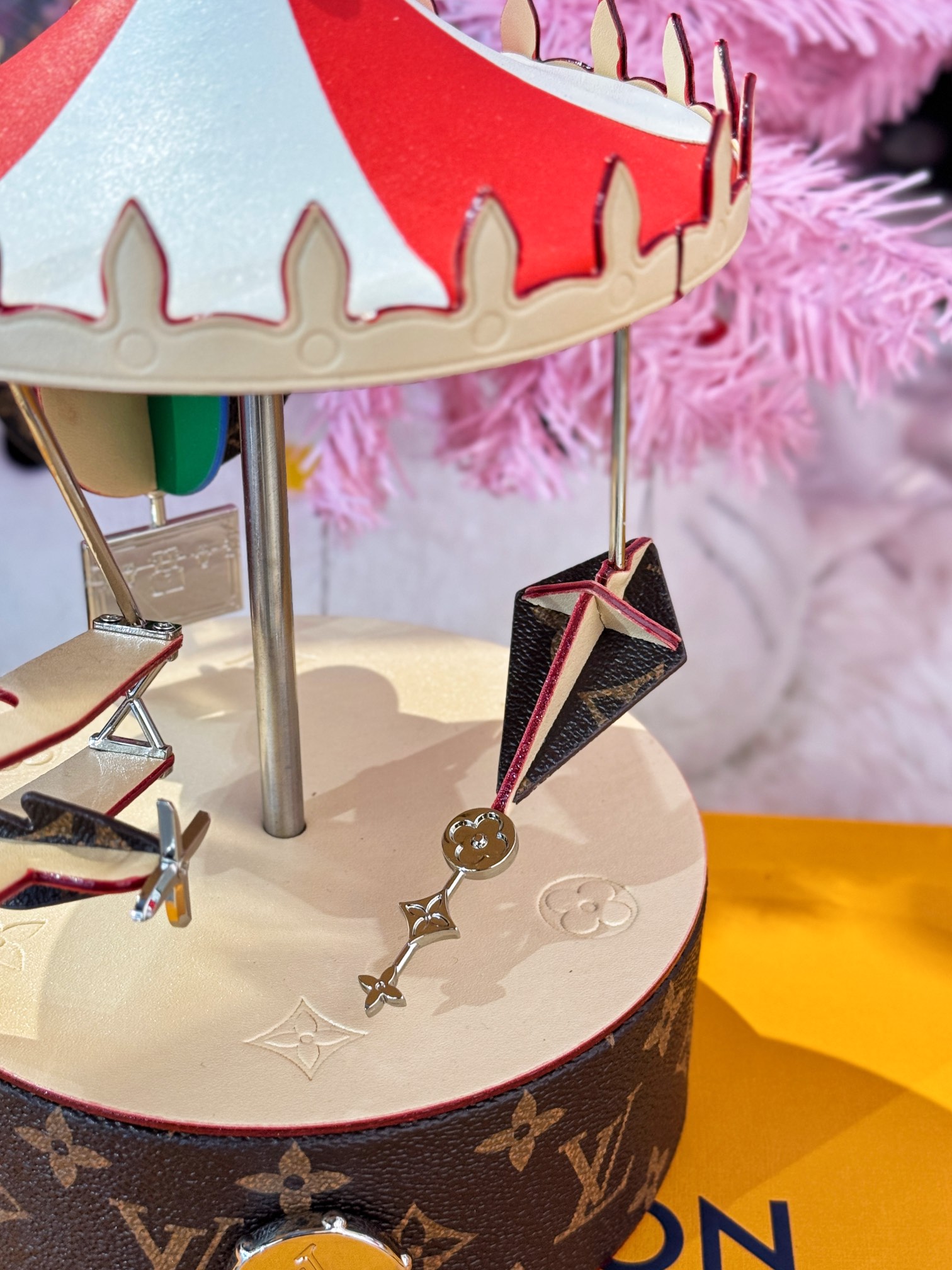 Louis Vuitton LV路易威登 圣诞节礼物 了