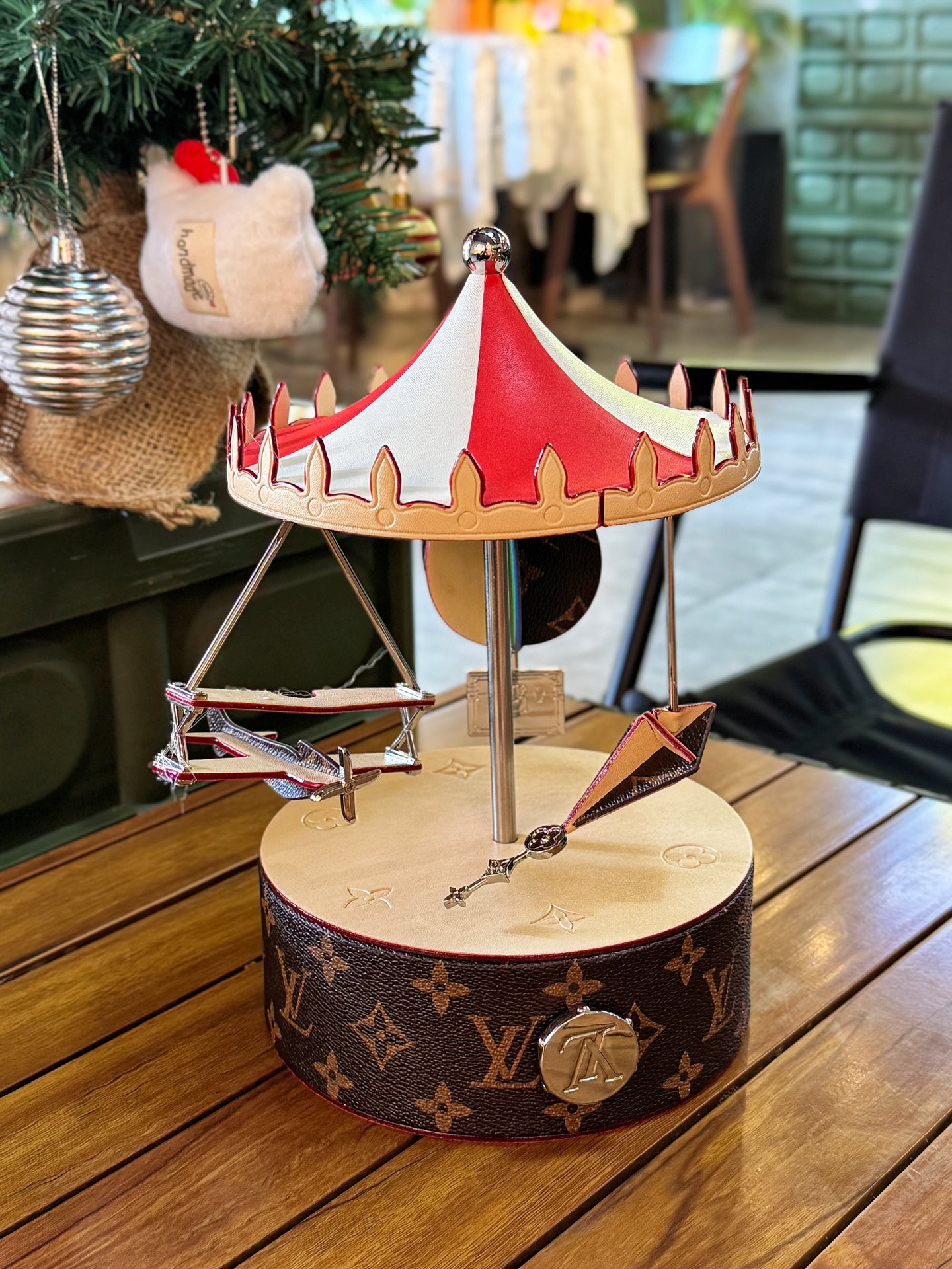 Louis Vuitton LV路易威登 圣诞节礼物 了