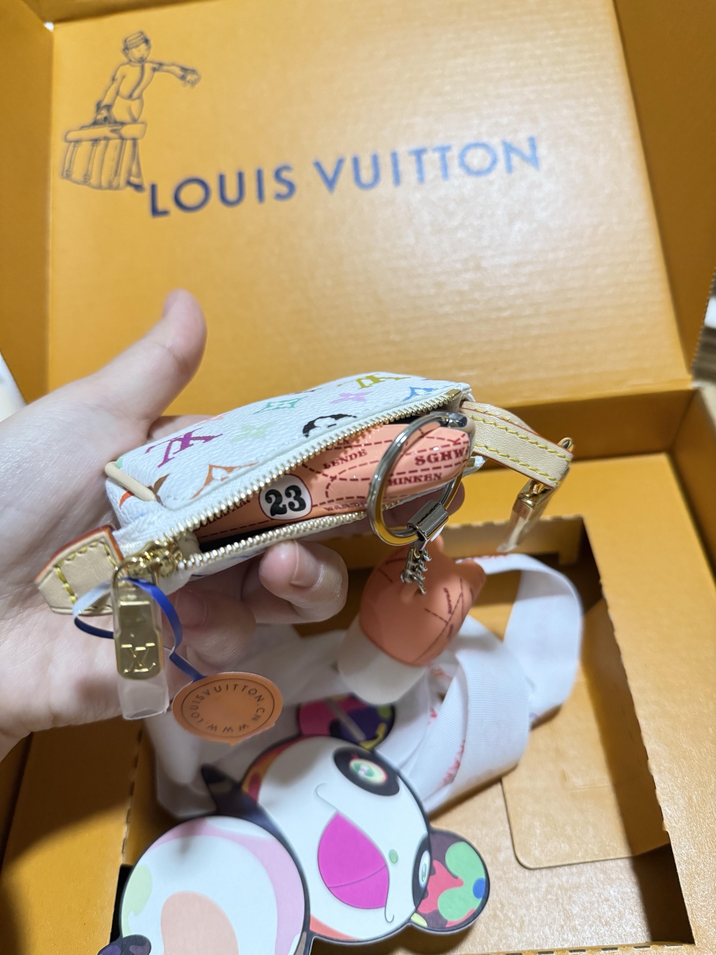 루이비통 키링 124547 Louis Vuitton Accessories 썸네일 이미지