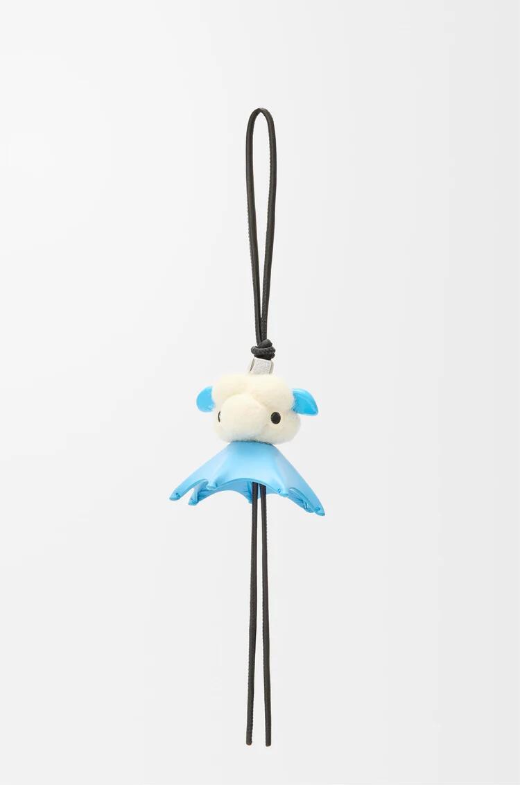 NO:617151,Counter picture Wearing picture Loewe Loewe uzz elf-furry pendant/pendant,,loewe,loewe19860909专柜图 佩戴图 罗意威Loewe uzz小精灵-毛毛挂饰/挂件,,loewe,loewe,accessory