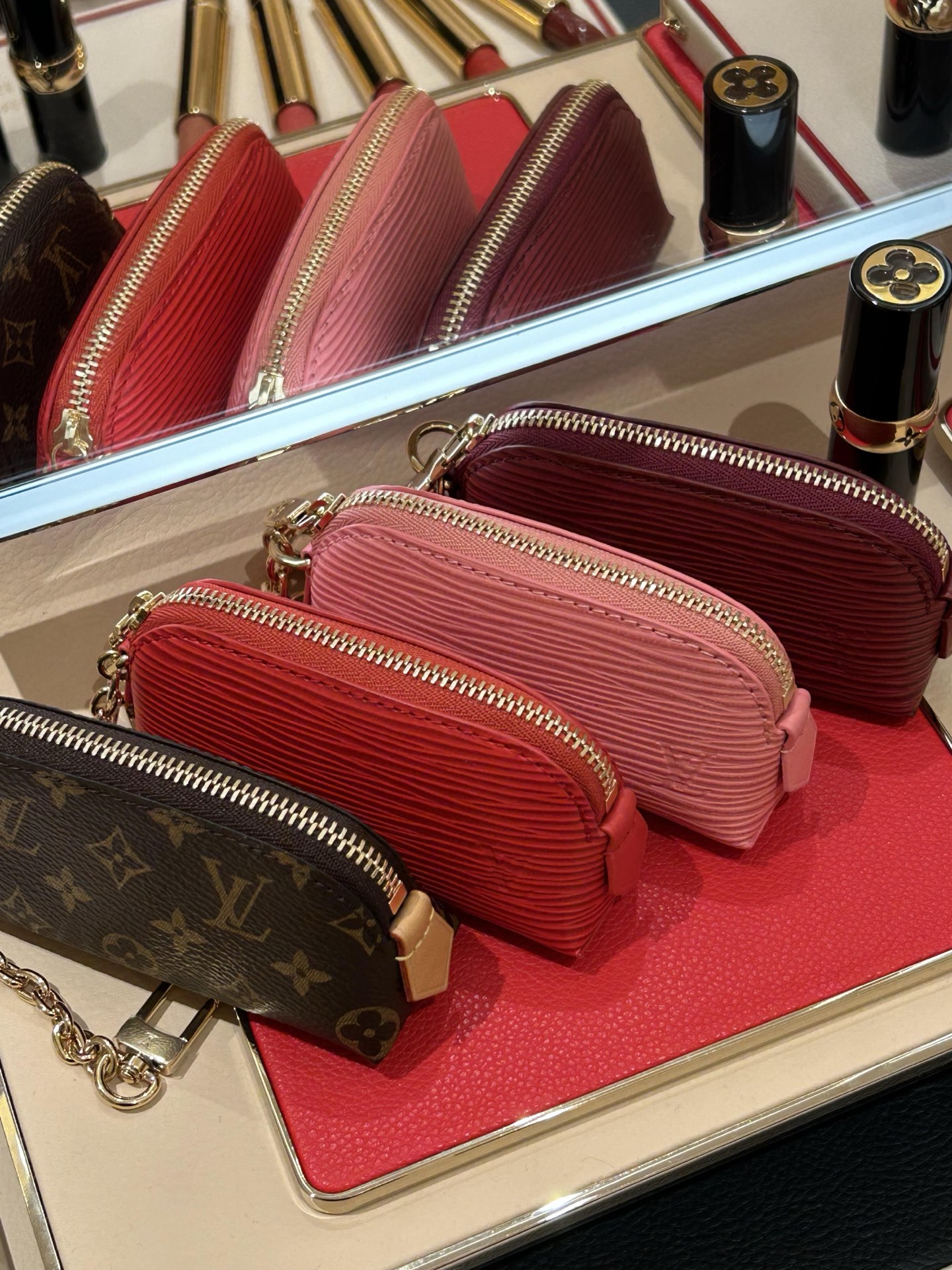 NO:617214,-Counter picture Wearing picture -Louis Vuitton Louis Vuitton lipstick bag cosmetic bag pendant pendant,,louis vuitton,louis vuitton,cosmetic bags & cases19860909-专柜图 佩戴图 -Louis Vuitton 路易威登口红包化妆包挂件挂饰,,louis vuitton,louis vuitton,cosmetic bags & cases,accessory