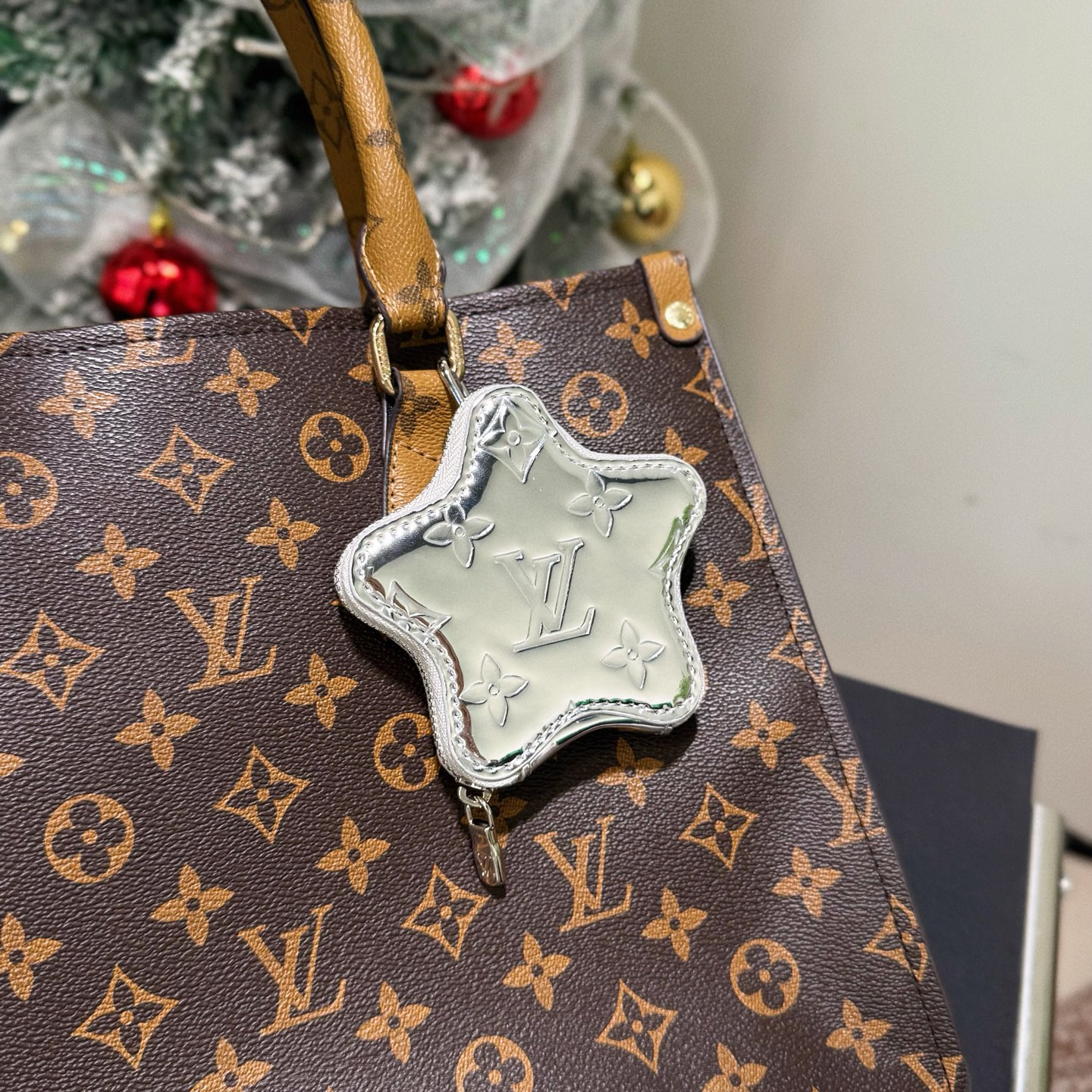Louis Vuitton Haute Couture Classic Luxury Handbag Shoulder Crossbody 5