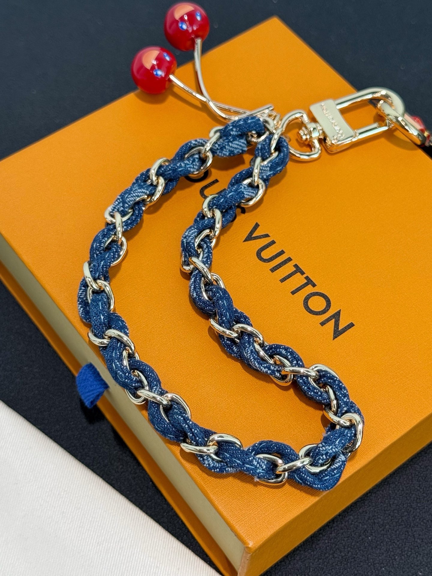 路易威登 Louis Vuitton 高级成衣风衣外套及大衣服装 #B3BC7B1F 6