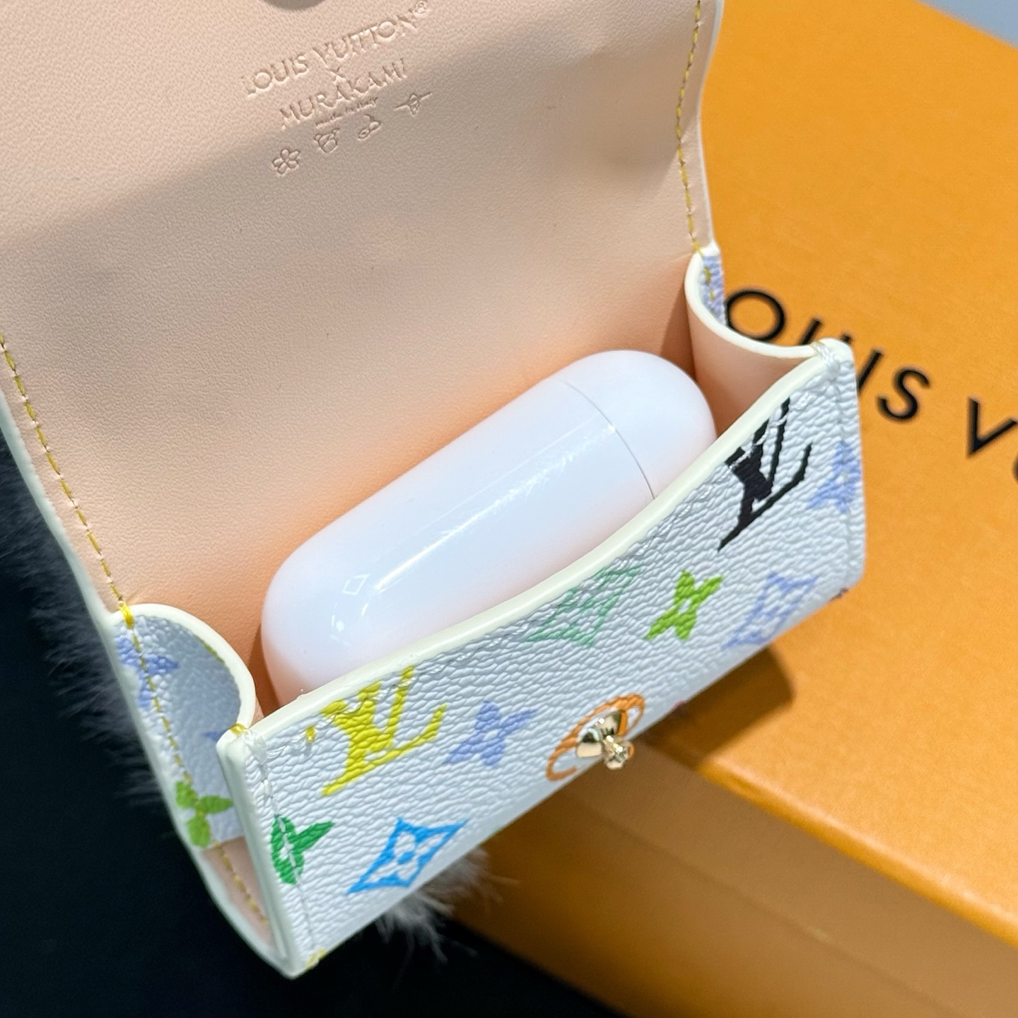 Louis Vuitton Luxury Handbag Collection 8
