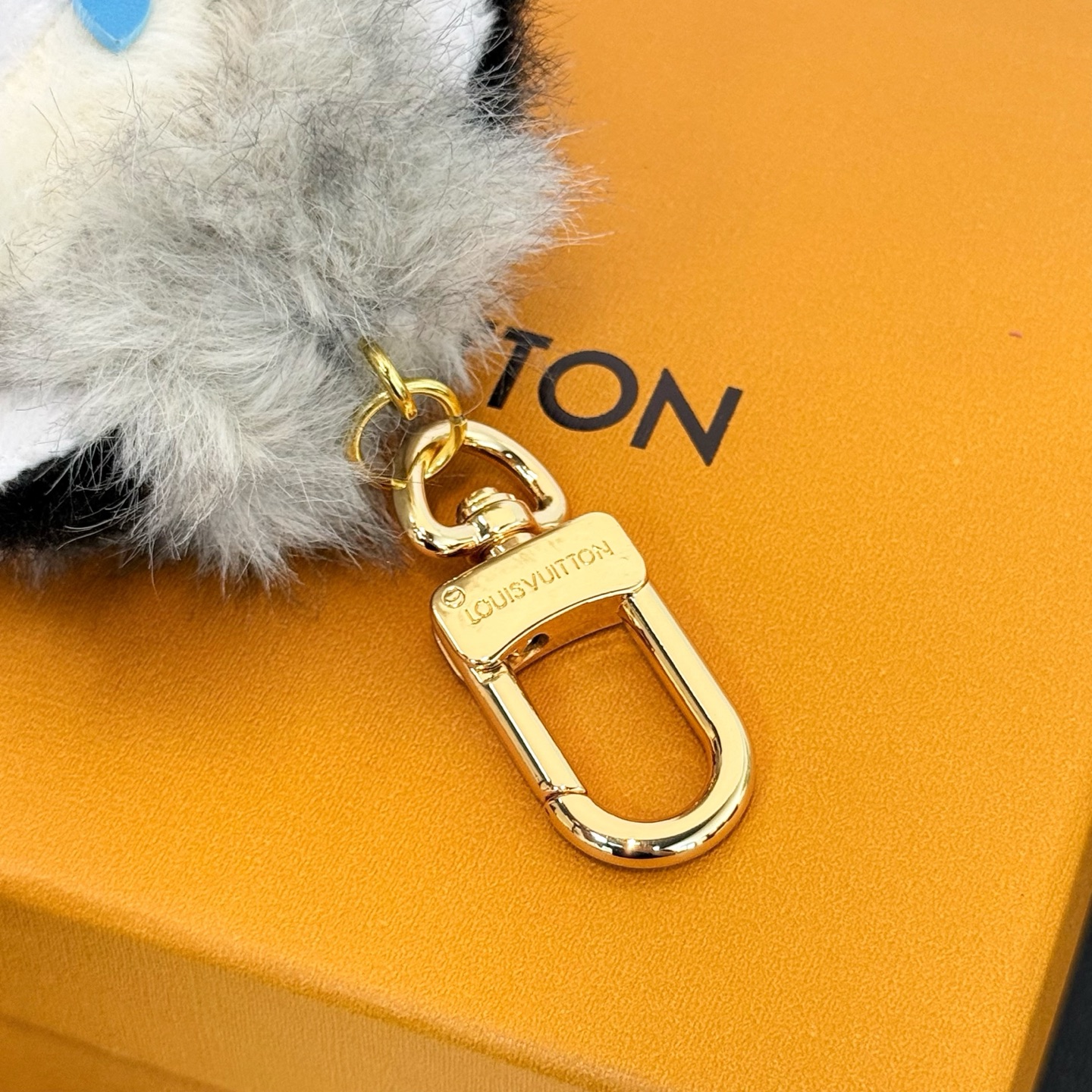 Louis Vuitton Luxury Handbag Collection 5