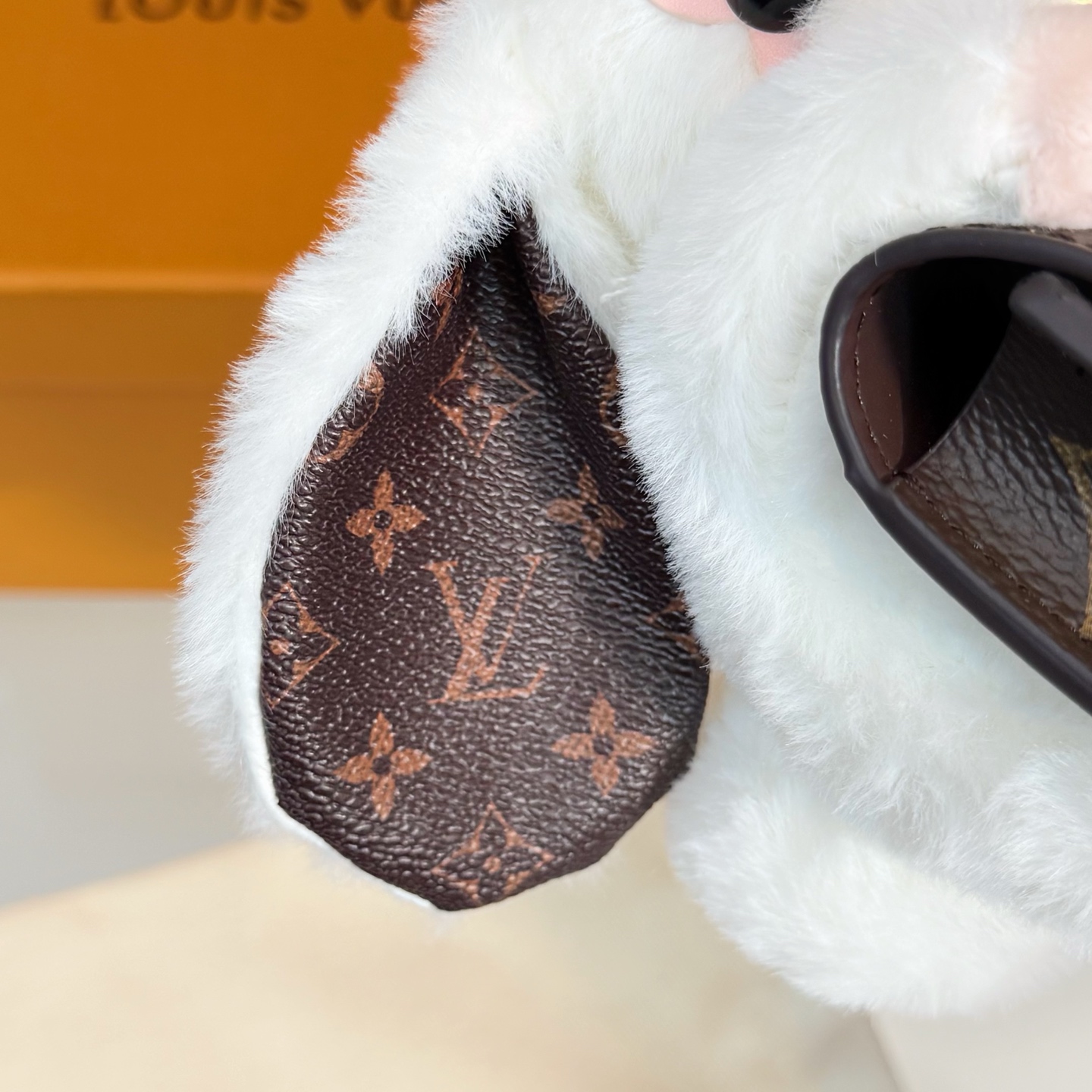 Louis Vuitton Luxury Handbag Collection 3