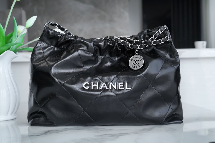 Chanel Handbags Crossbody & Shoulder Bags Replica AAA+ Designer Black Openwork Silver Hardware Vintage