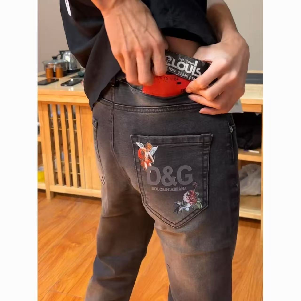 Luxurious DG Gold Jeans: High-Quality, Original Design, Perfect for Spring and Summer - 图片 7