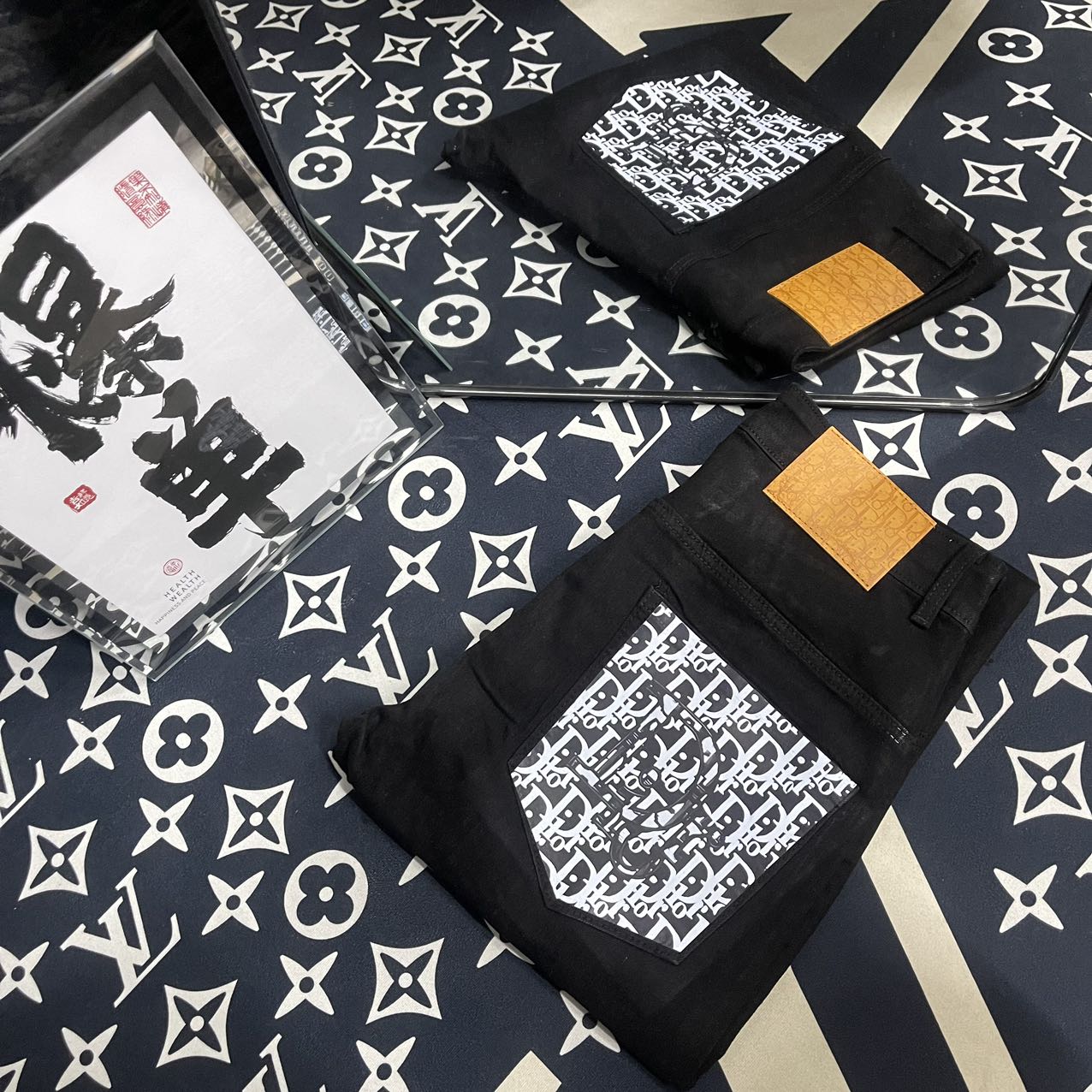 Dior Diordio 2024s Cheesy Jeans: Original Water-Purification Fabric, Unique Design, High Quality. - 图片 1