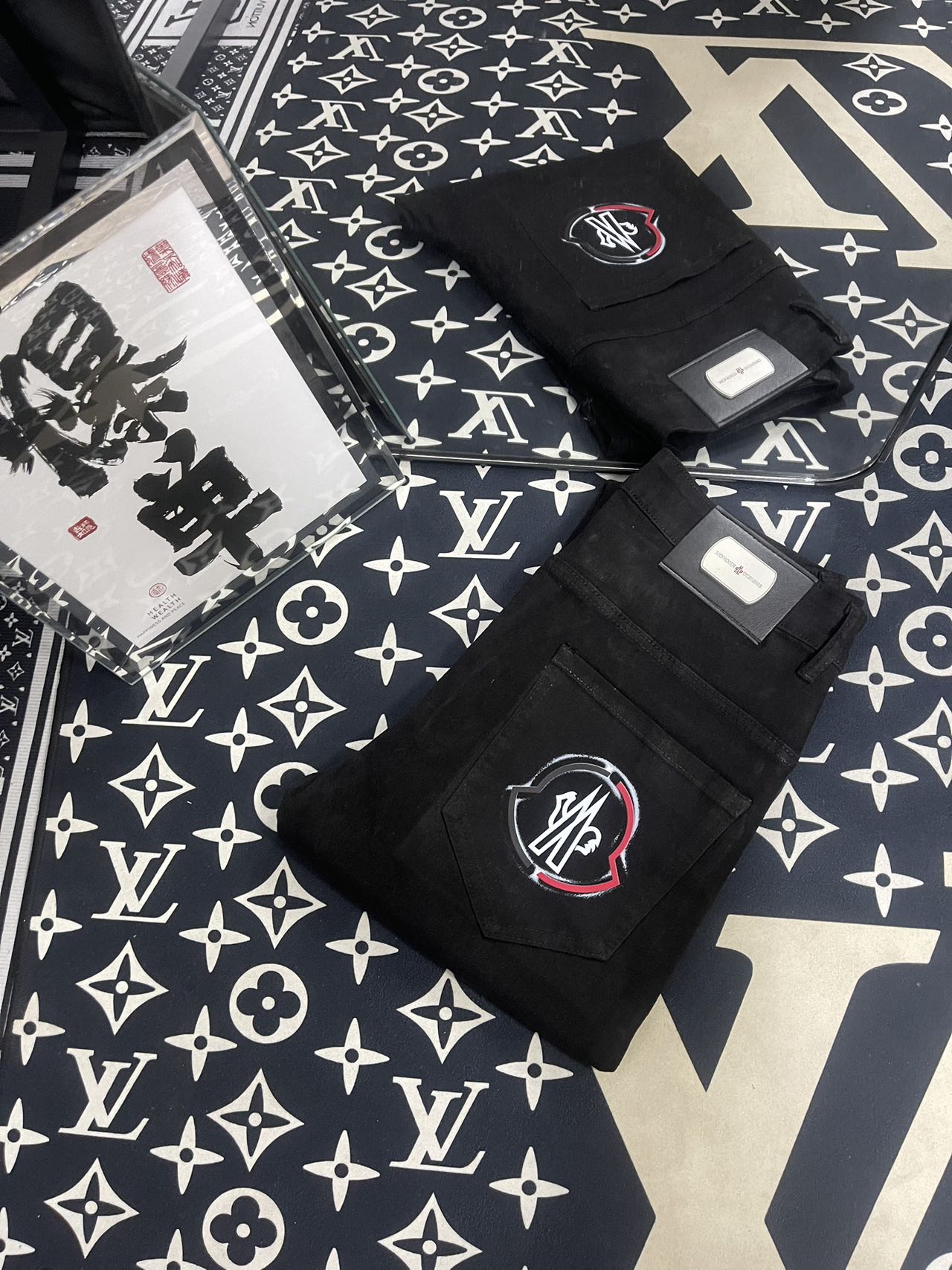 Original Water-Purification Fabric Jeans with Unique Design and Durability