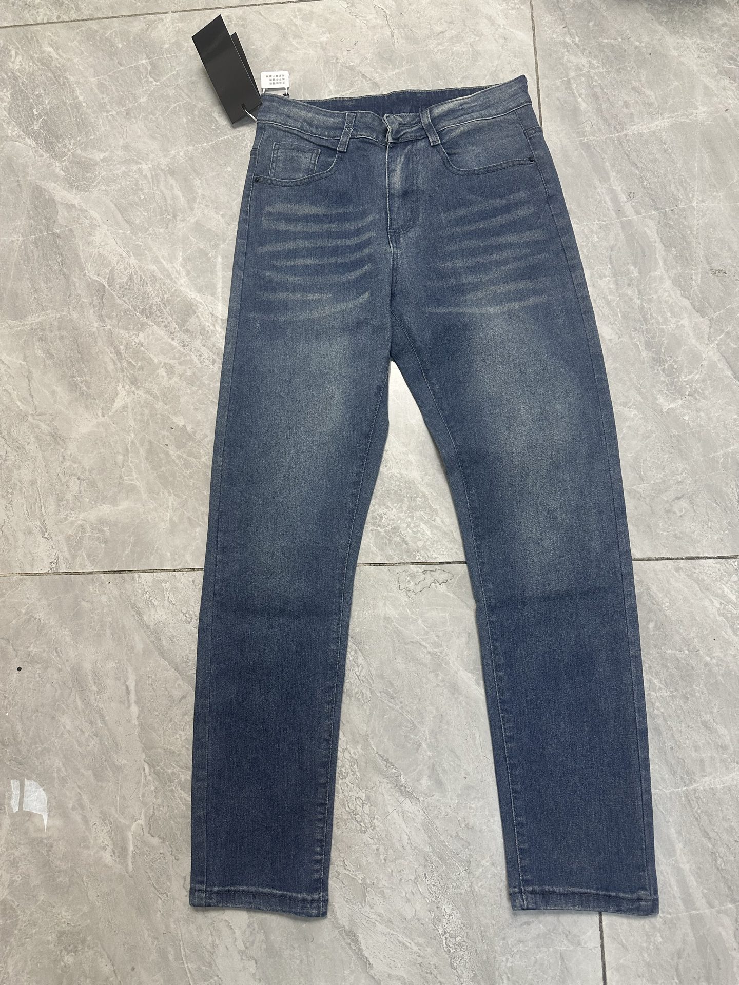 Fashion Brands 2024SS: Givenchy and Vanshi Fabric with Unique Color Effects - 图片 5