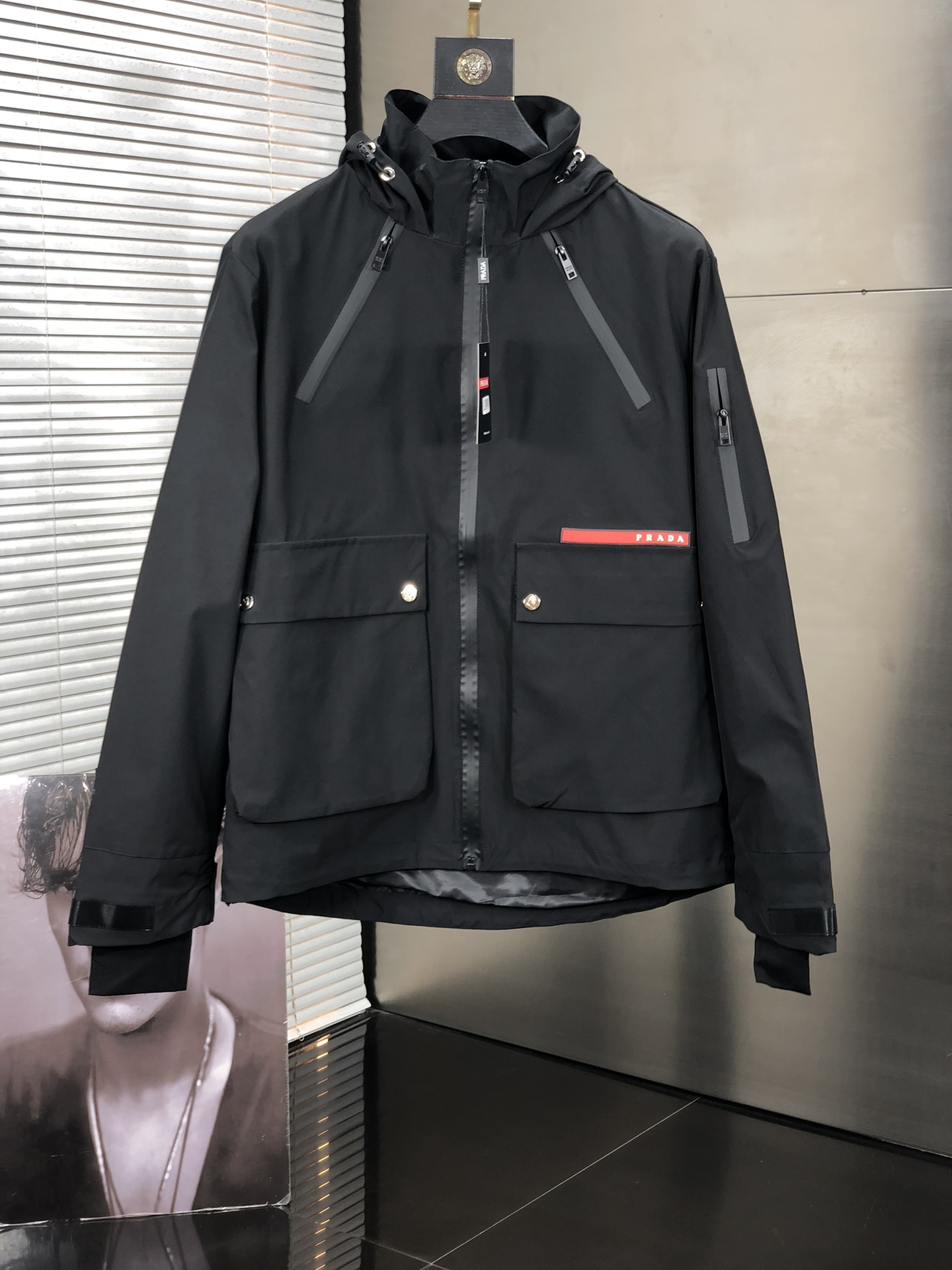 Designer Replica
 Prada Replicas
 Clothing Coats & Jackets Men Fall/Winter Collection Casual