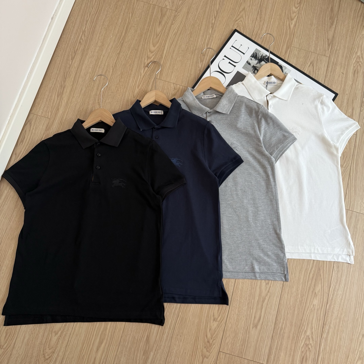 Burberry Classic Horse Embroidery Logo Short Sleeve Polo Shirt