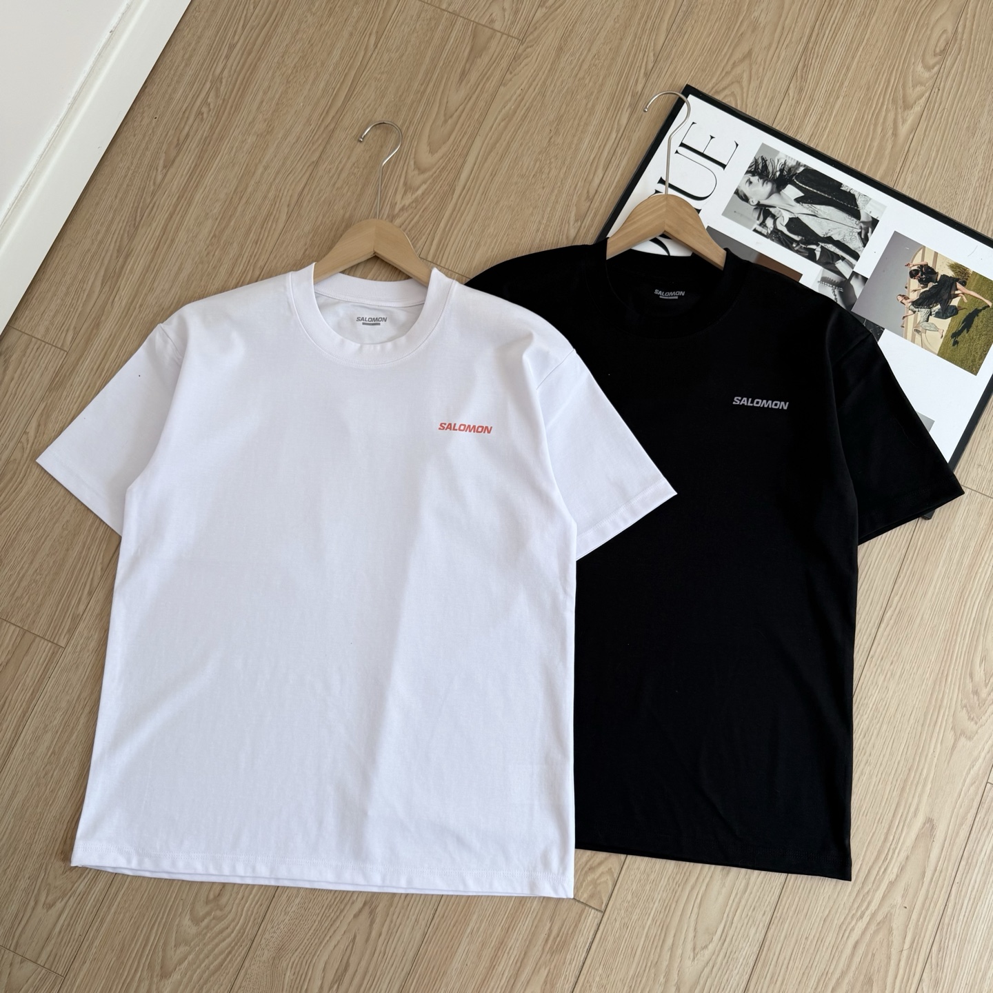 Alternative view of T-Shirt 00702
