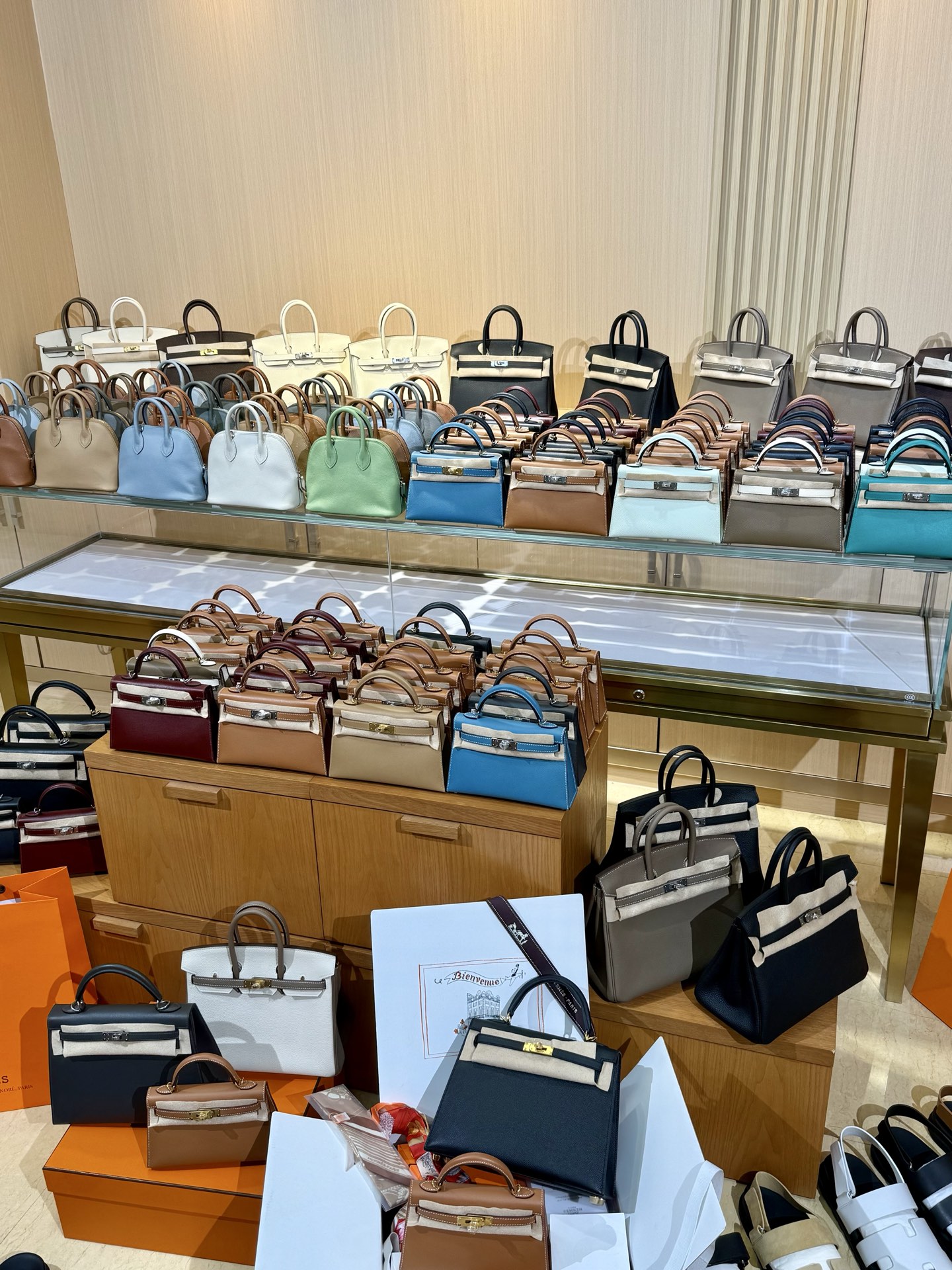 Hermès Kelly Bag Various Colors