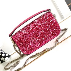 ✨✨🆕🆕VALENTINO GARAVANI Mini Loco手袋饰有施华洛世奇仿水晶✨✨和VLOGO ✨✨🆕🆕VALENTINO GARAVANI Mini Loco手袋饰有施华洛世奇仿水晶✨✨和VLOGO
