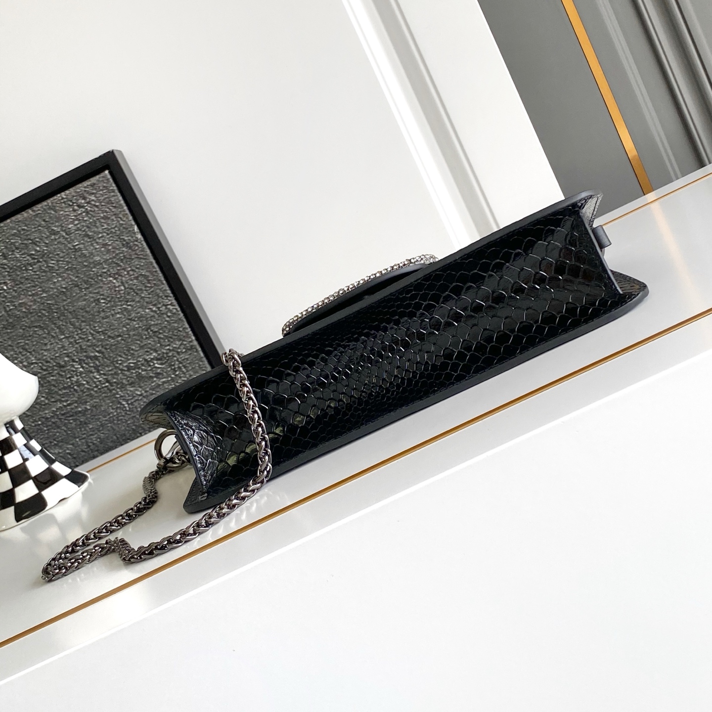 🆕大号蛇纹LOCÒ仿水晶装饰手袋 -VLogo Signature施华洛世奇®仿水晶装饰 -配可拆卸提手