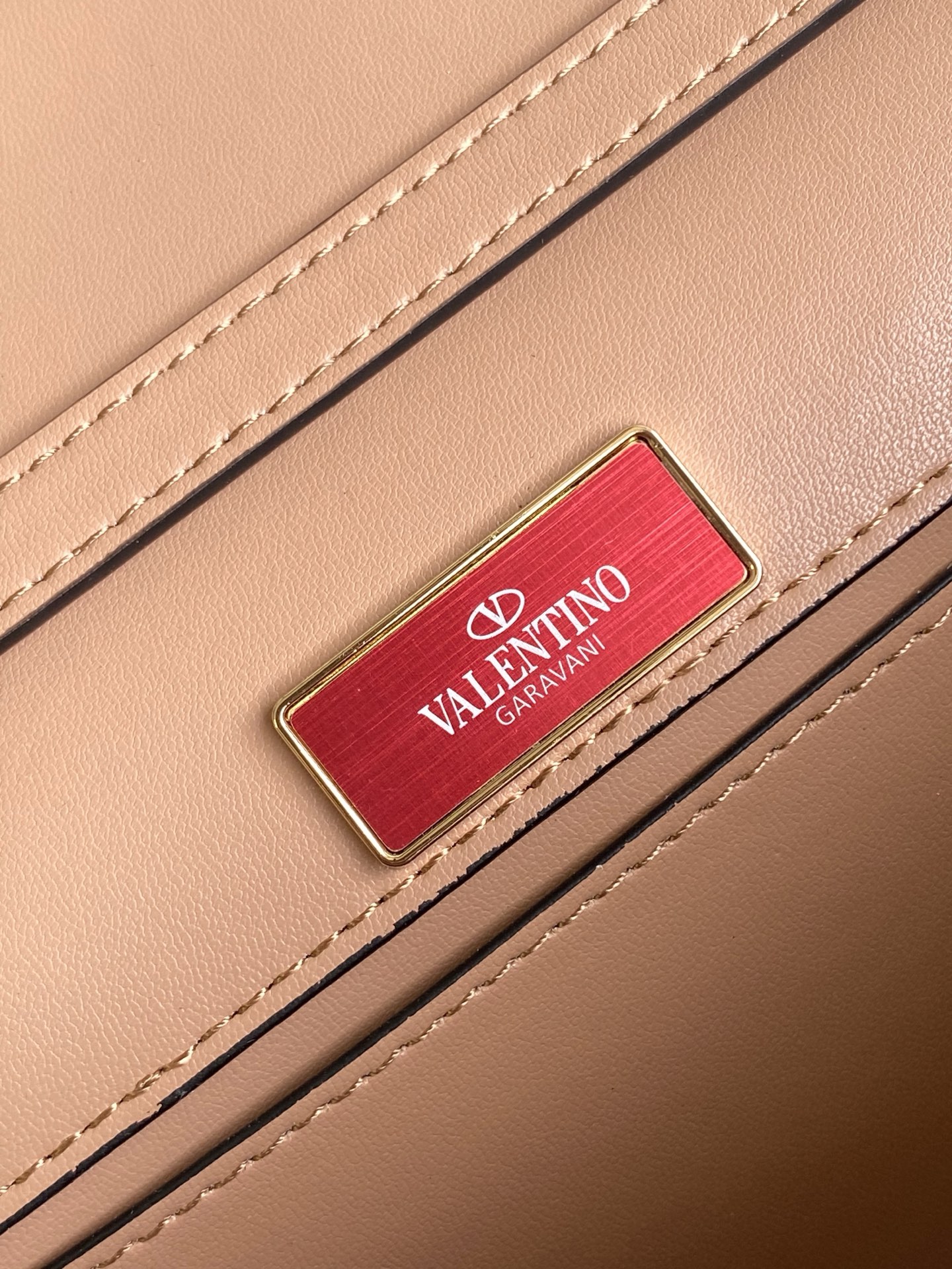 🆕大号蛇纹LOCÒ仿水晶装饰手袋 -VLogo Signature施华洛世奇®仿水晶装饰 -配可拆卸提手