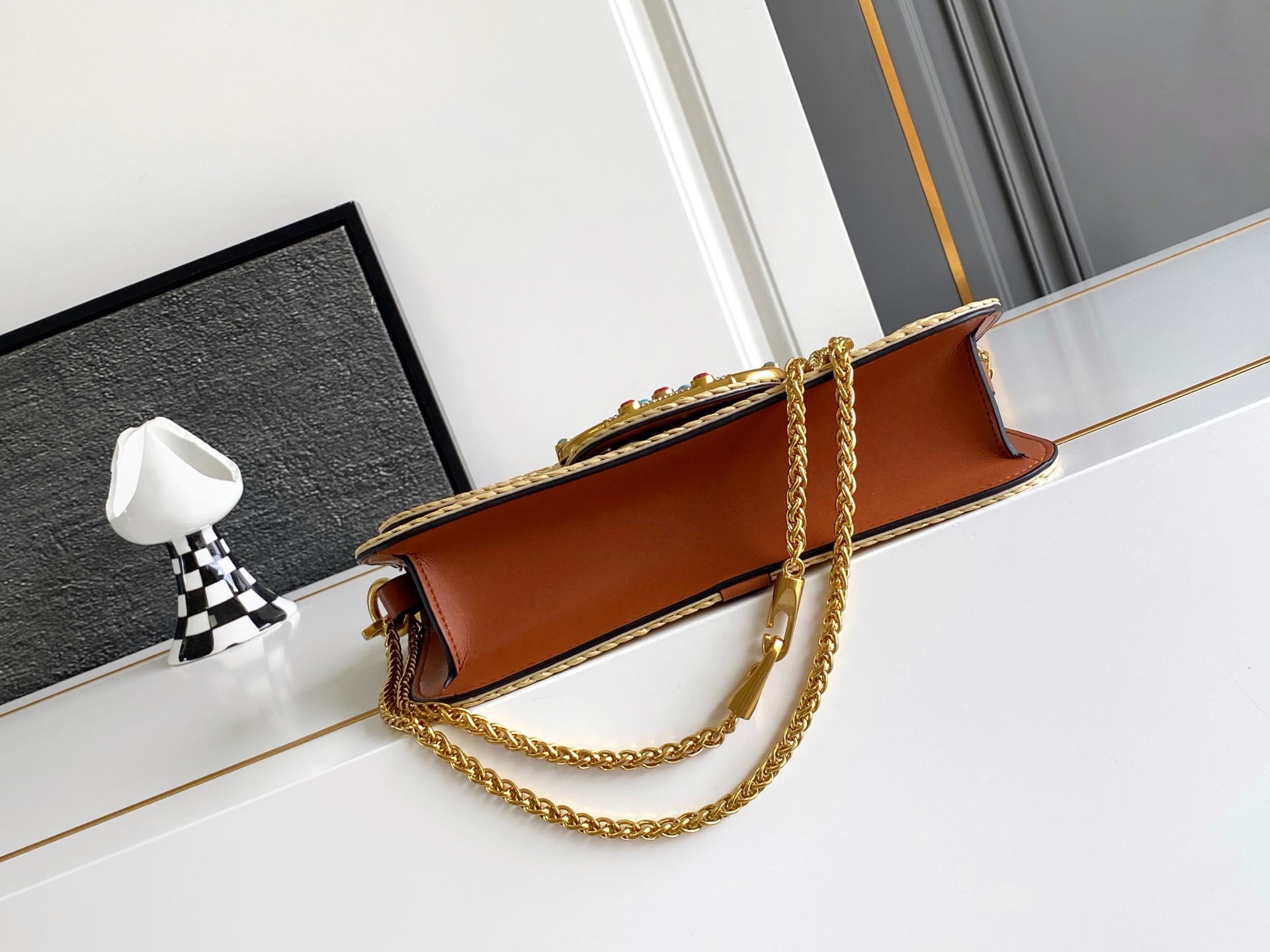 🆕🆕❣️valent**** Garavani #Loco 手袋，拉菲草编织款.金属链条搭配，还可拆除变